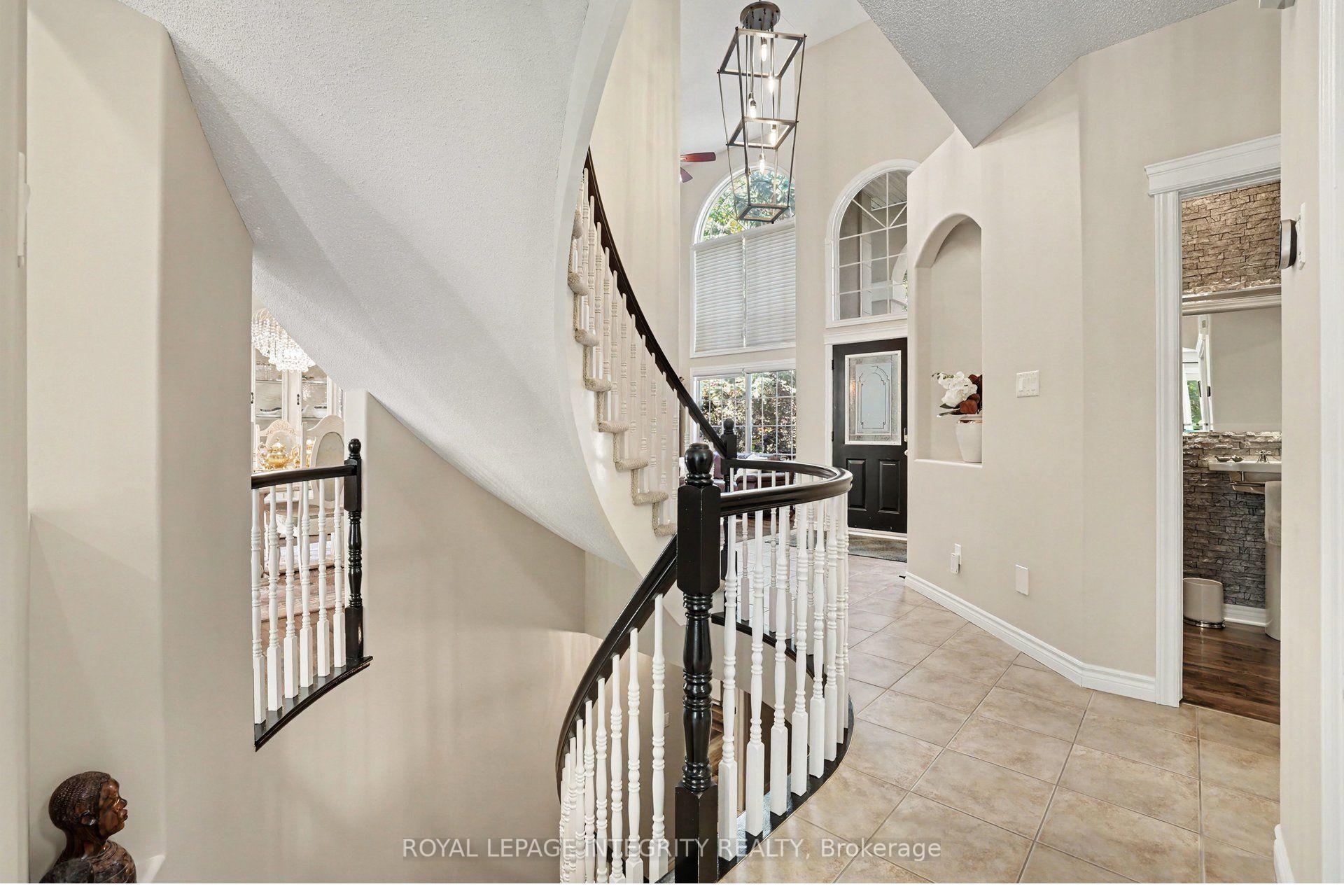 Photo 6 of 92 Broughton Street, Ottawa, Kanata - Kanata Lakes/Heritage Hills — HOMEH