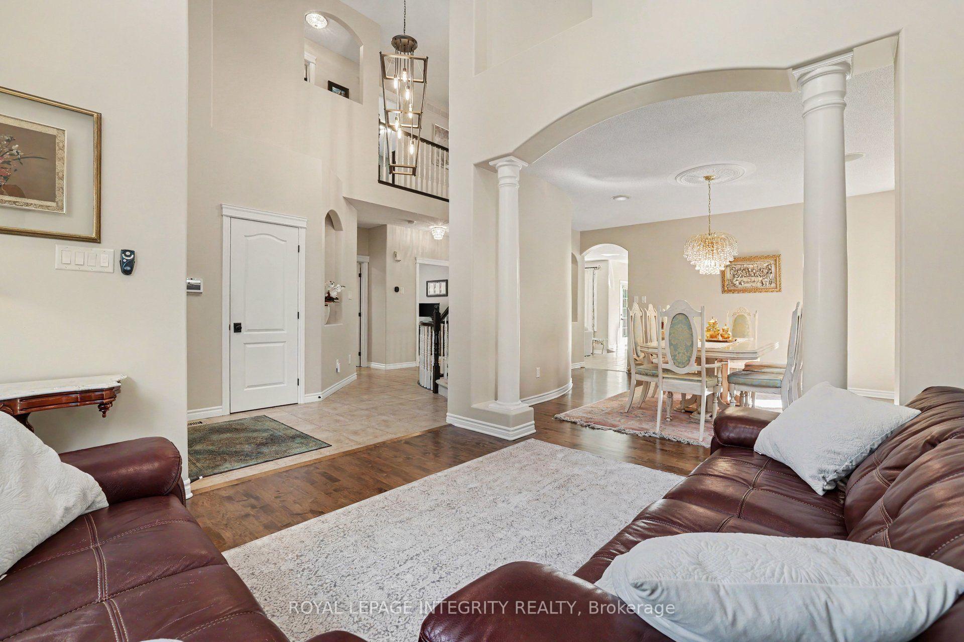 Photo 8 of 92 Broughton Street, Ottawa, Kanata - Kanata Lakes/Heritage Hills — HOMEH