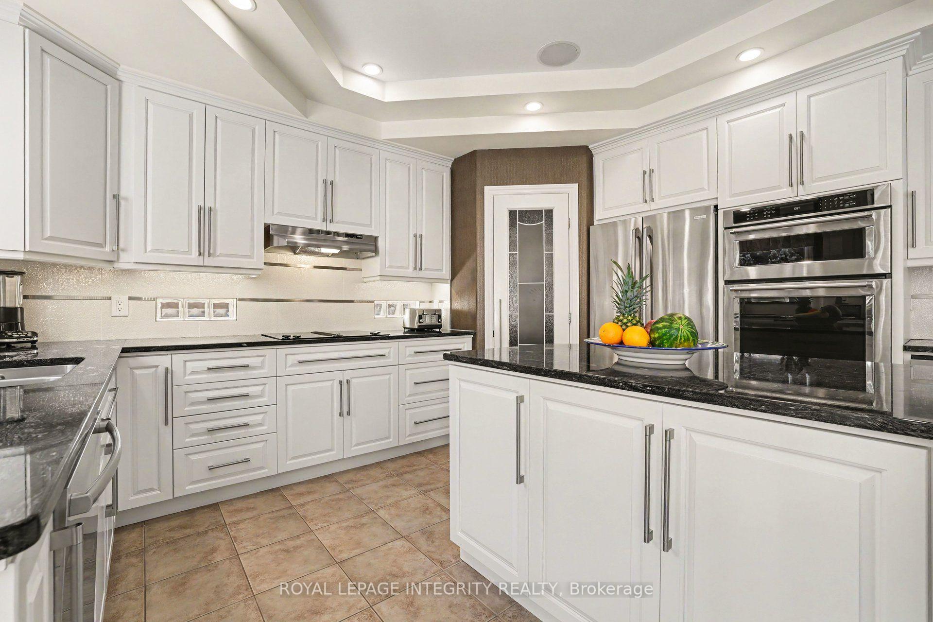 Photo 19 of 92 Broughton Street, Ottawa, Kanata - Kanata Lakes/Heritage Hills — HOMEH