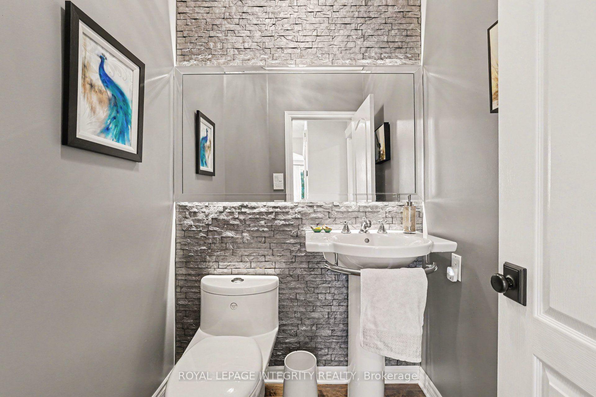Photo 23 of 92 Broughton Street, Ottawa, Kanata - Kanata Lakes/Heritage Hills — HOMEH