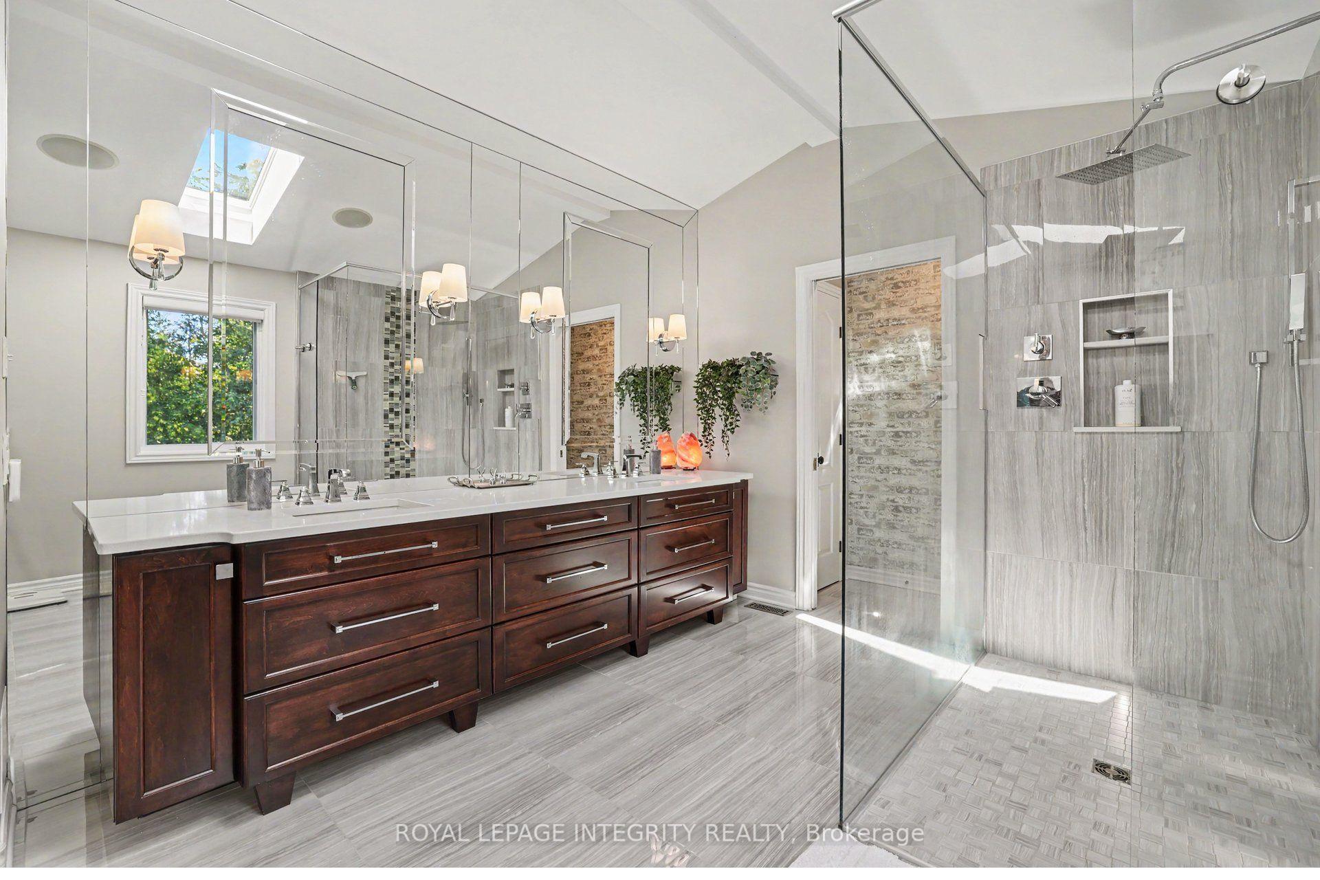 Photo 31 of 92 Broughton Street, Ottawa, Kanata - Kanata Lakes/Heritage Hills — HOMEH