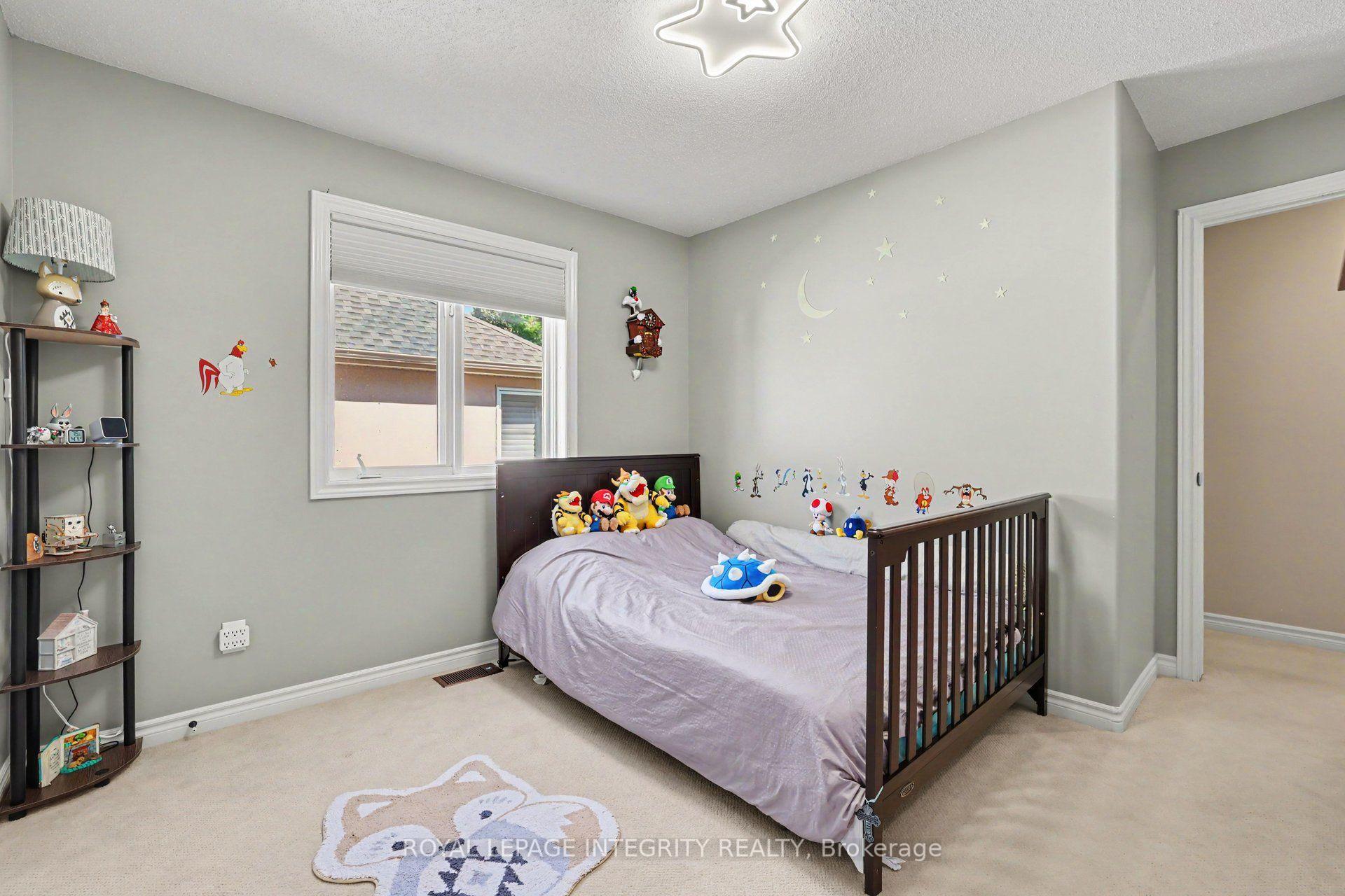 Photo 37 of 92 Broughton Street, Ottawa, Kanata - Kanata Lakes/Heritage Hills — HOMEH