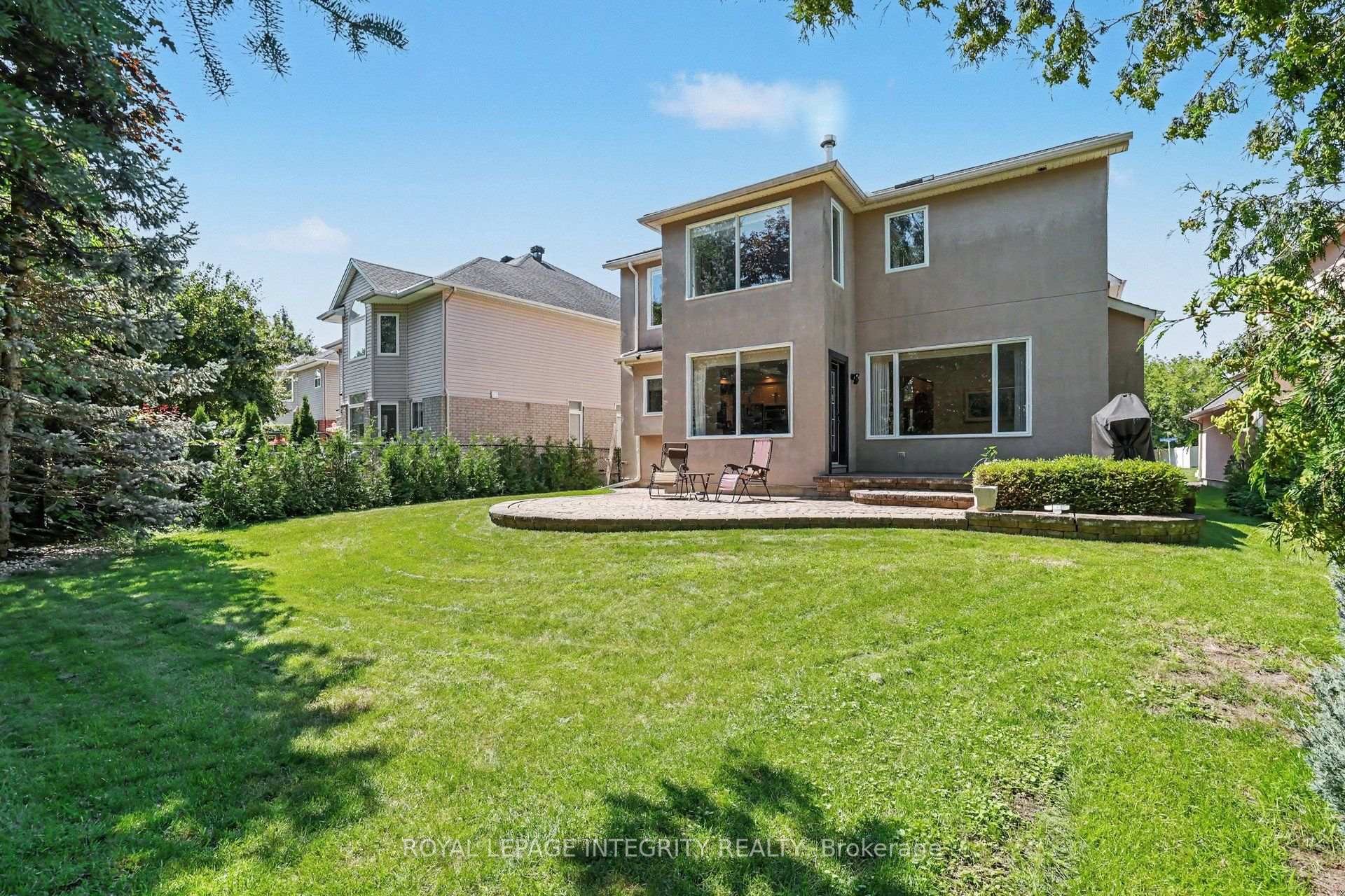 Photo 46 of 92 Broughton Street, Ottawa, Kanata - Kanata Lakes/Heritage Hills — HOMEH