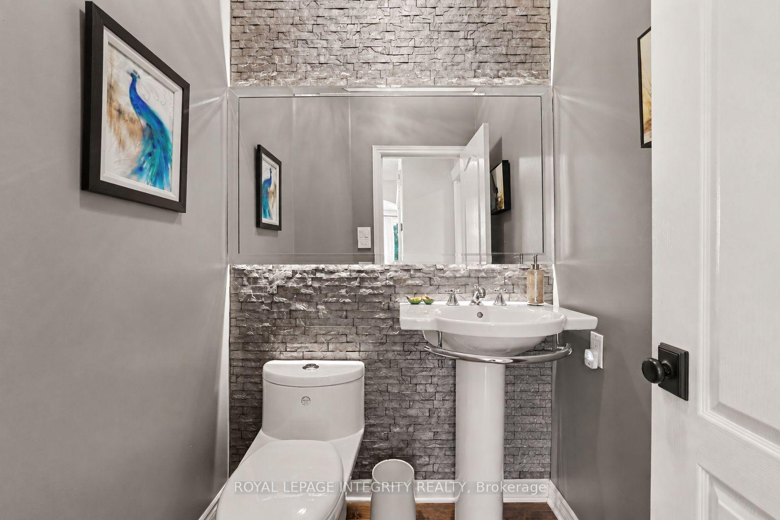 Photo 24 of 92 Broughton Street, Ottawa, Kanata - Kanata Lakes/Heritage Hills — HOMEH