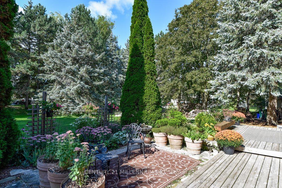 Photo 21 of 1666 Spruce Drive, Caledon, Caledon Village — HOMEH