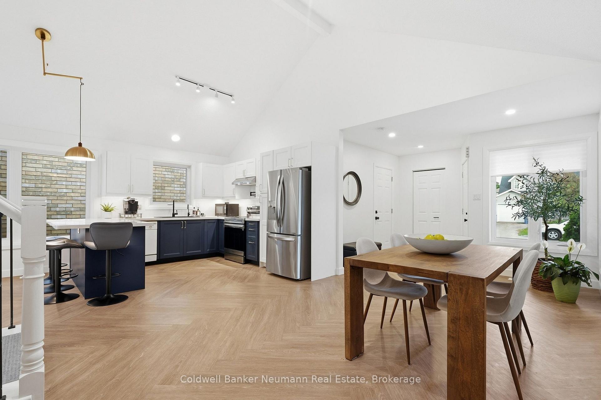 Photo 8 of 20 Trailbrook Lane, Guelph, Grange Road — HOMEH