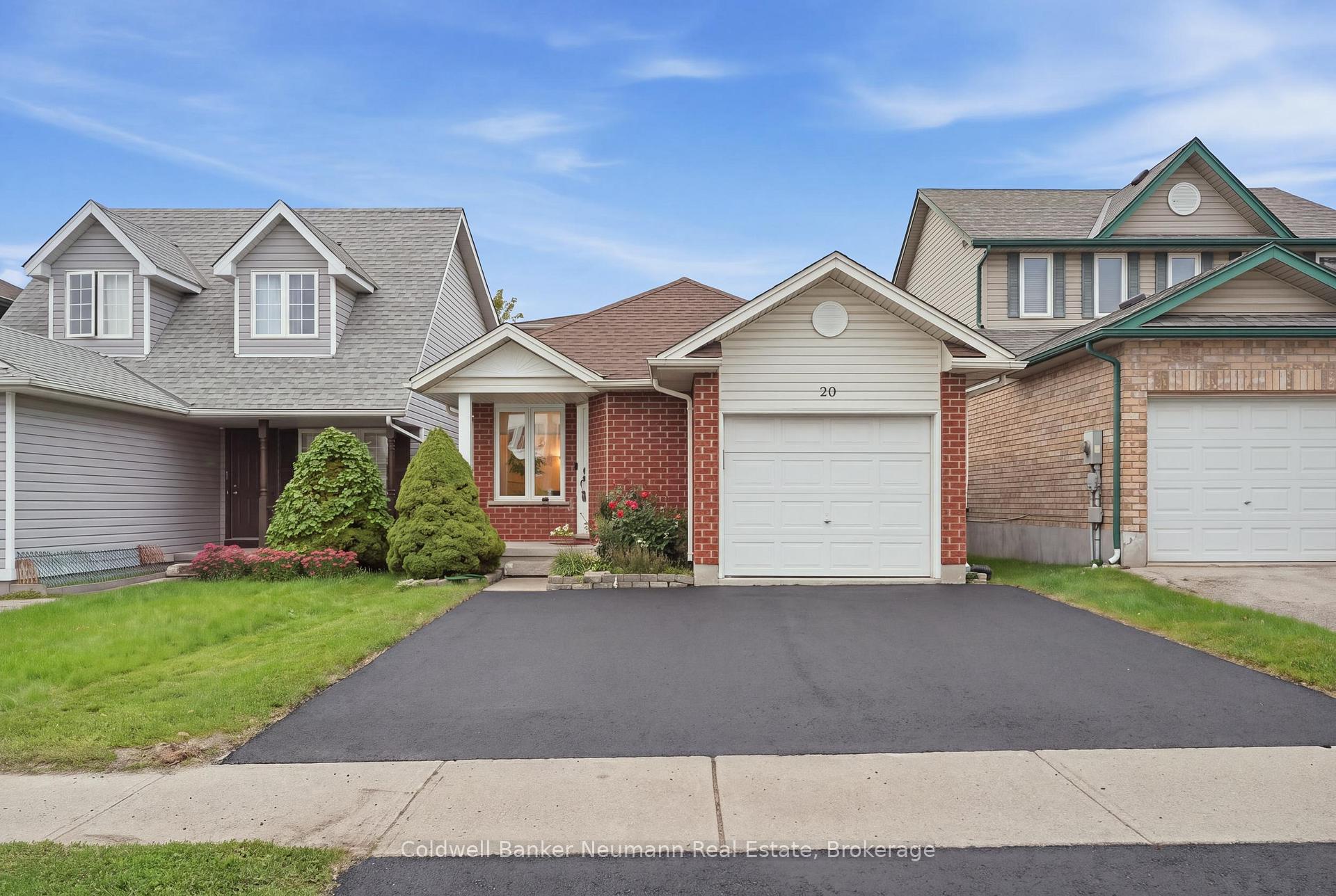 Photo 48 of 20 Trailbrook Lane, Guelph, Grange Road — HOMEH