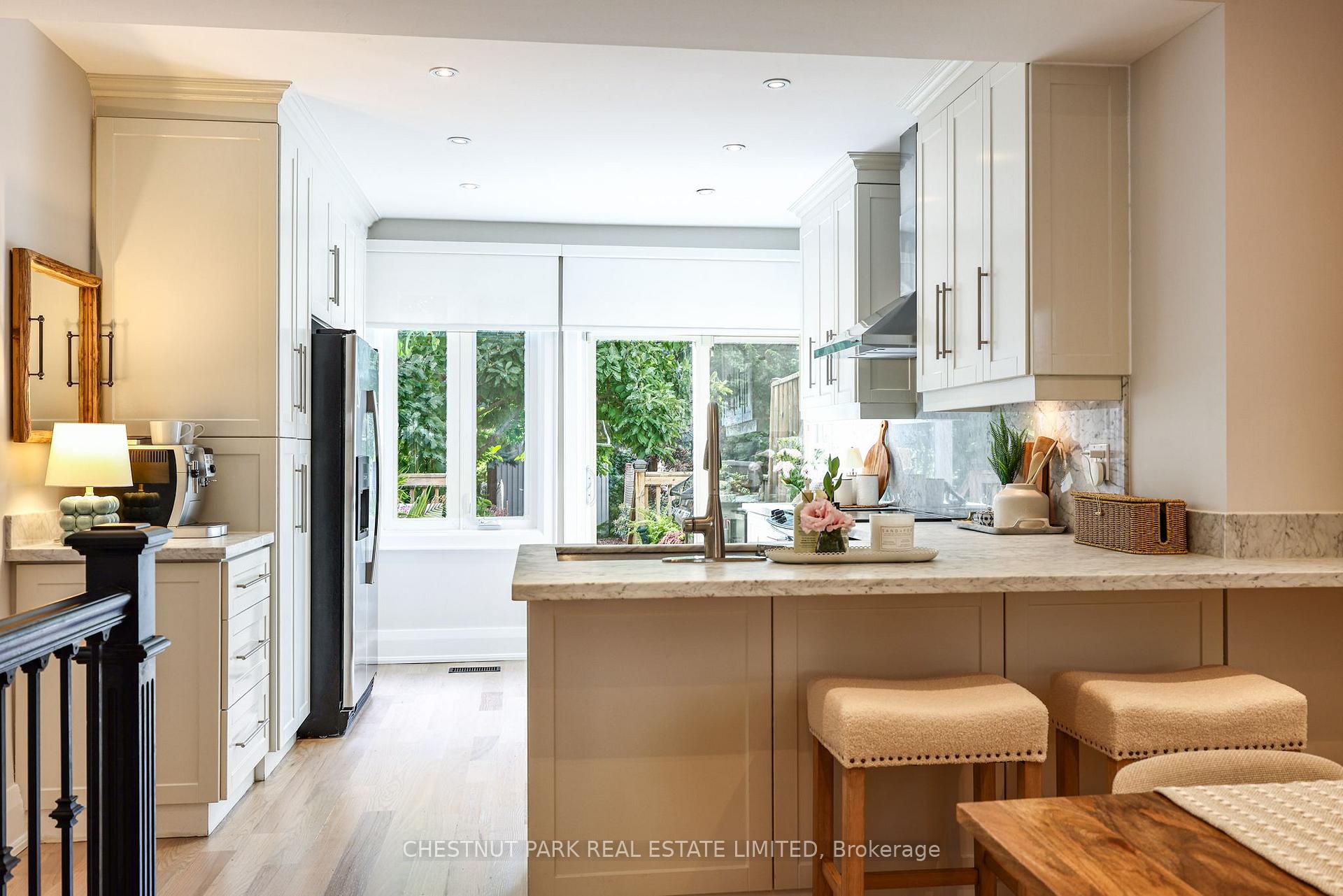 Photo 12 of 413 Hillsdale Avenue E, Toronto, Mount Pleasant East — HOMEH