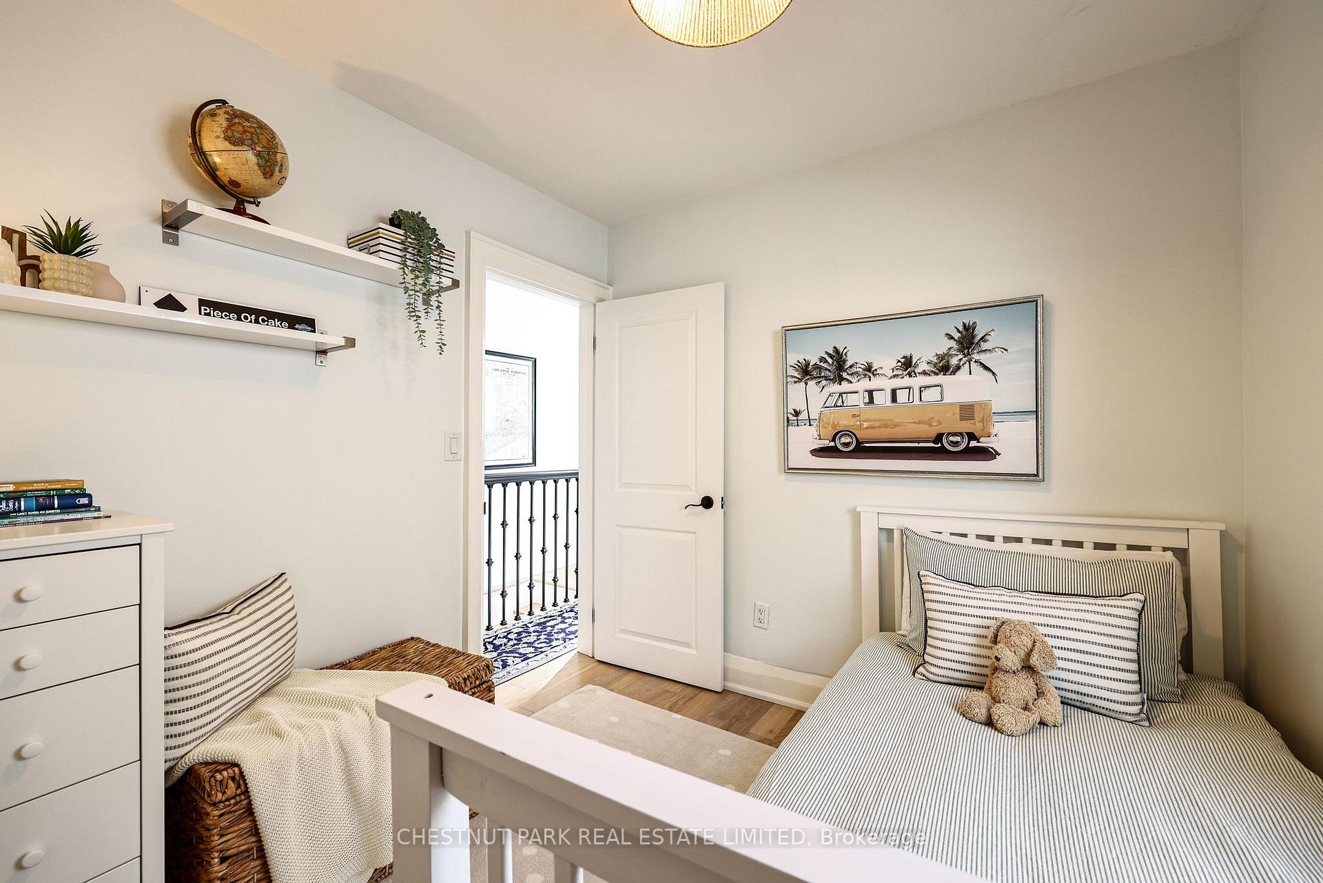 Photo 25 of 413 Hillsdale Avenue E, Toronto, Mount Pleasant East — HOMEH