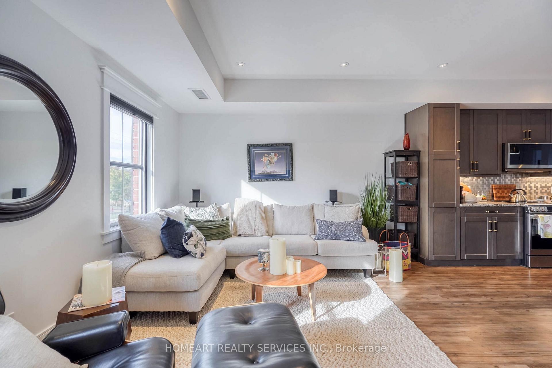 Photo 5 of Unit 209, 17 Baldwin Street, Whitby, Brooklin — HOMEH