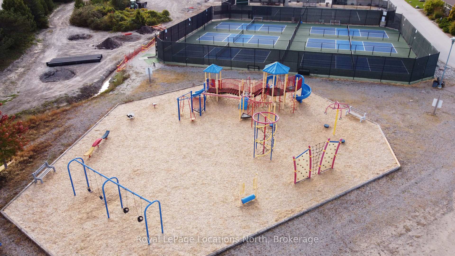 Photo 32 of Unit 3, 288 Mariners Way, Collingwood — HOMEH