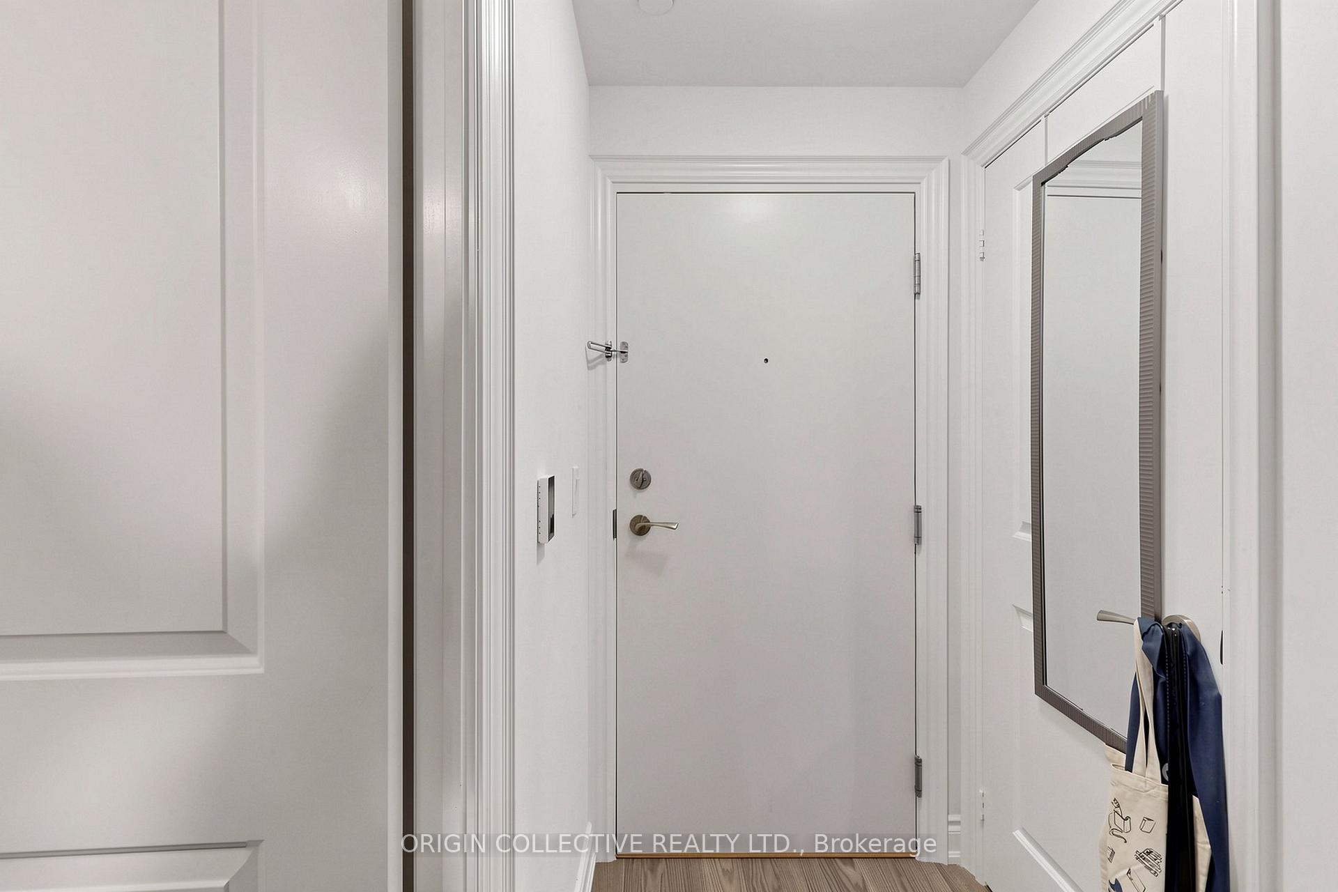 Photo 7 of Unit 901, 38 Cedarland Drive, Markham, Unionville — HOMEH
