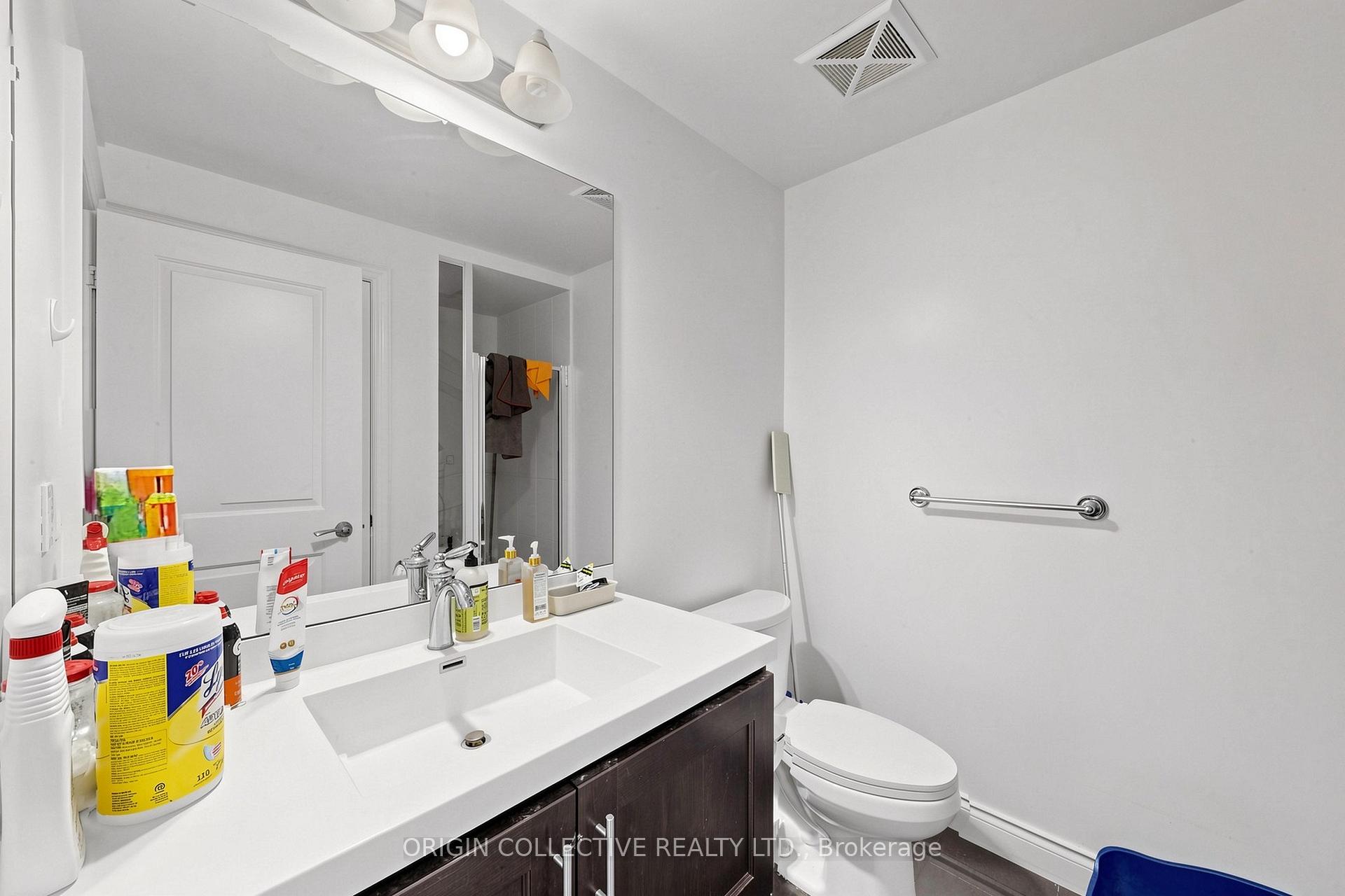 Photo 10 of Unit 901, 38 Cedarland Drive, Markham, Unionville — HOMEH