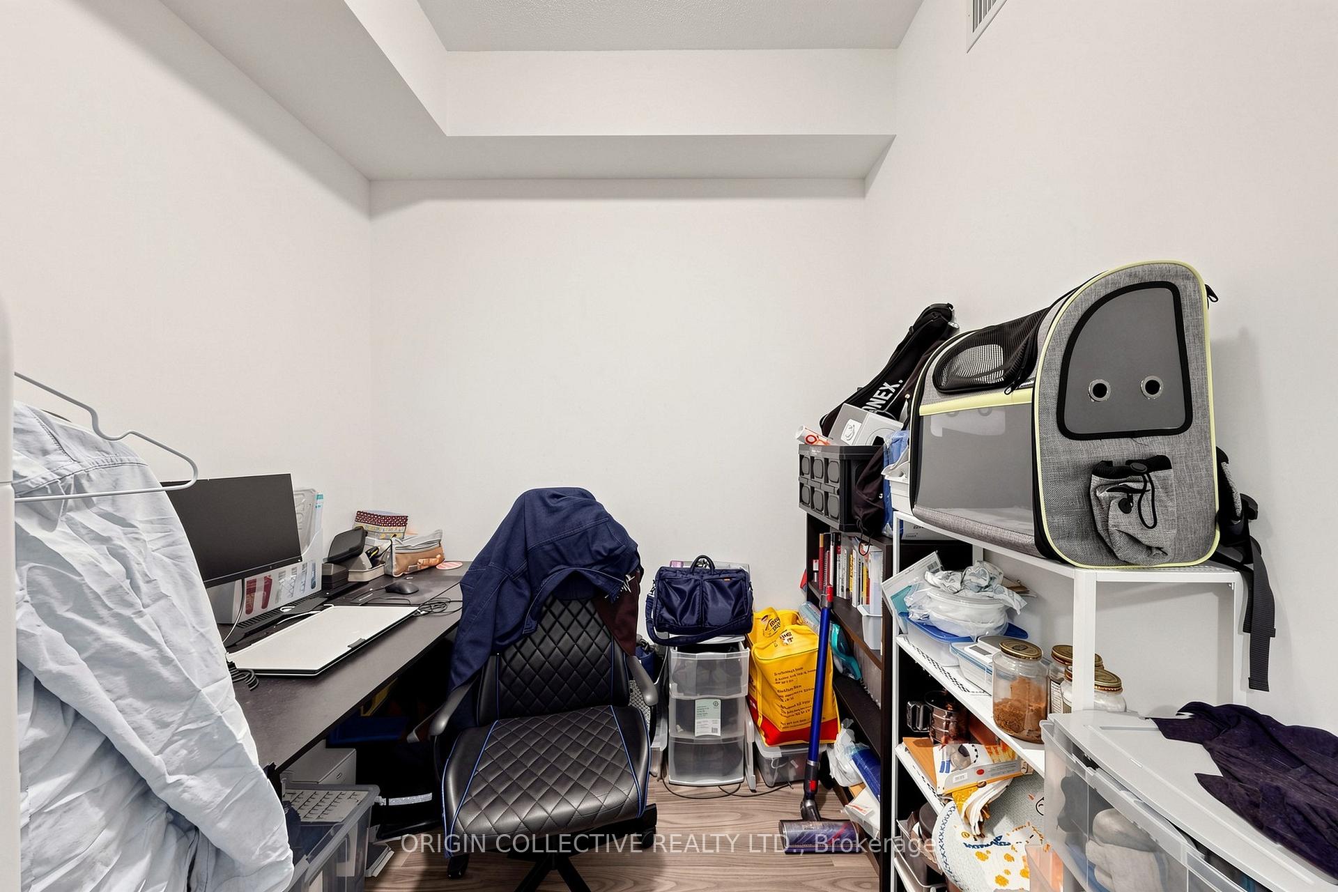 Photo 12 of Unit 901, 38 Cedarland Drive, Markham, Unionville — HOMEH