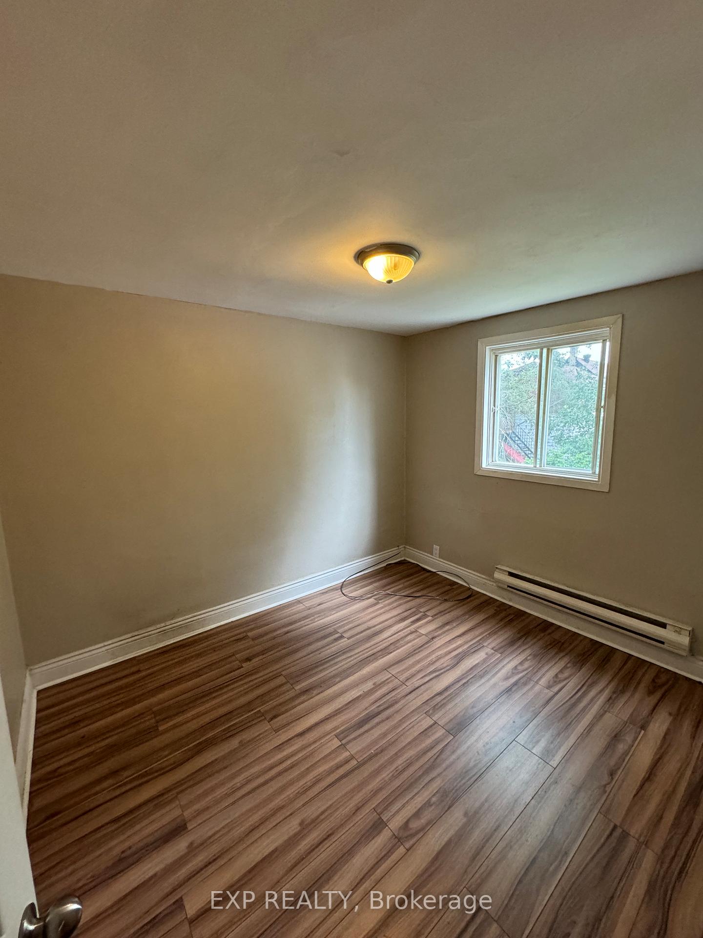 Photo 7 of Unit 3, 72 Barrette Street, Ottawa, Vanier — HOMEH