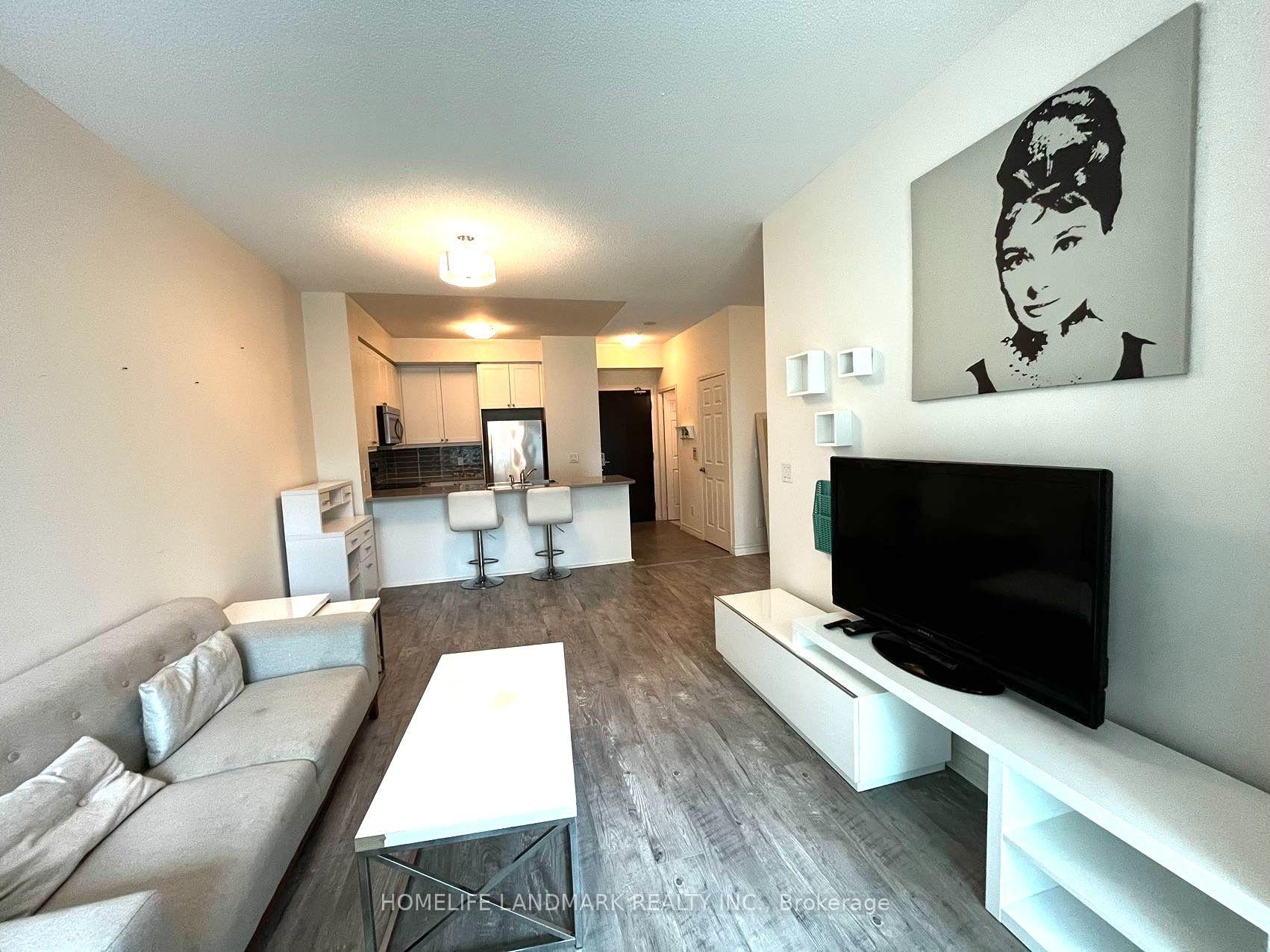 Photo 8 of Unit 323, 25 Lower Simcoe Street, Toronto, Waterfront Communities — HOMEH