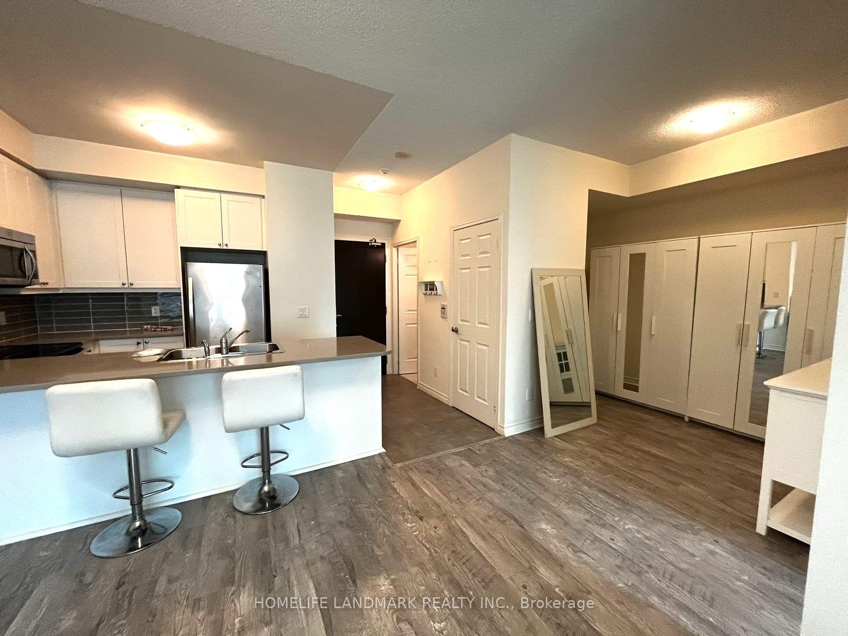 Photo 11 of Unit 323, 25 Lower Simcoe Street, Toronto, Waterfront Communities — HOMEH