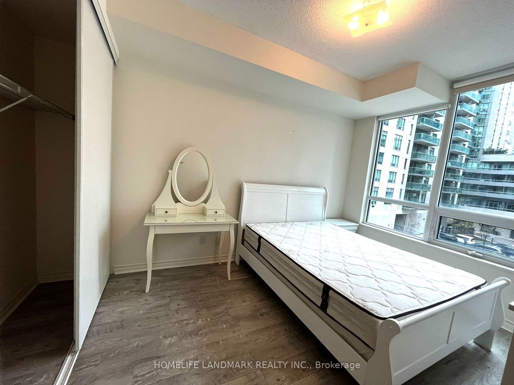 Photo 14 of Unit 323, 25 Lower Simcoe Street, Toronto, Waterfront Communities — HOMEH