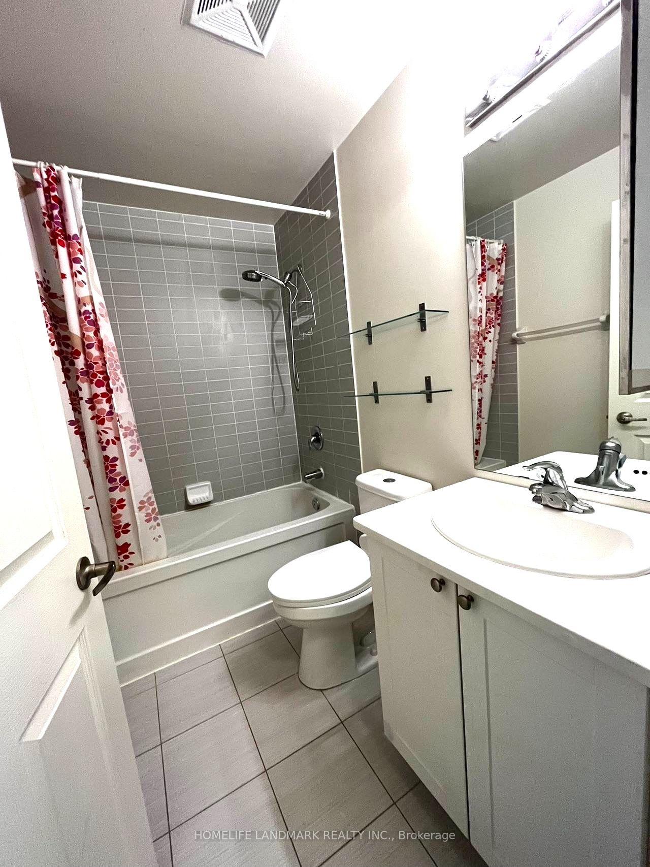 Photo 16 of Unit 323, 25 Lower Simcoe Street, Toronto, Waterfront Communities — HOMEH