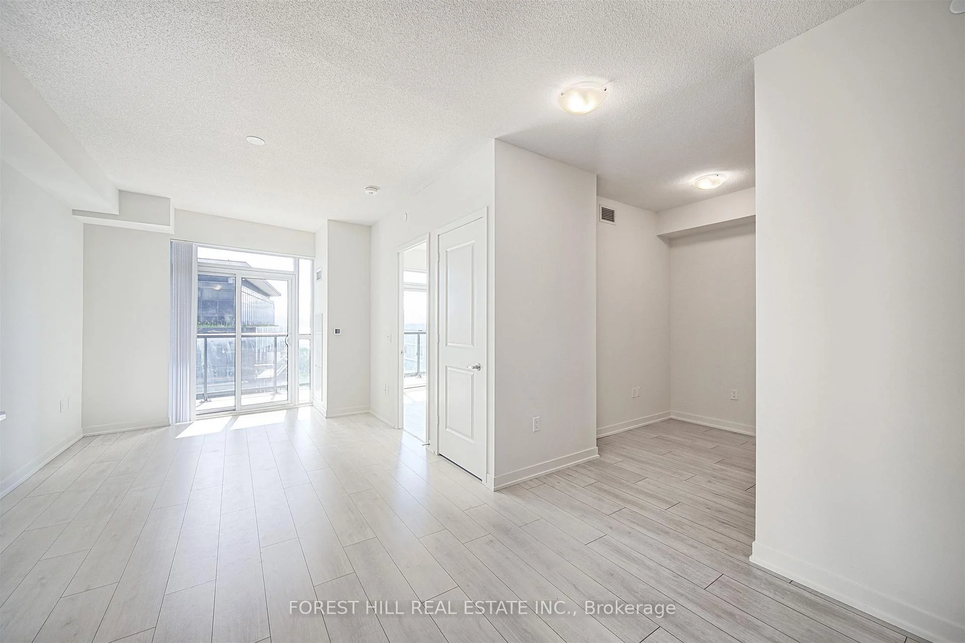 Photo 23 of Unit 2009, 38 Annie Craig Drive, Etobicoke, Mimico — HOMEH