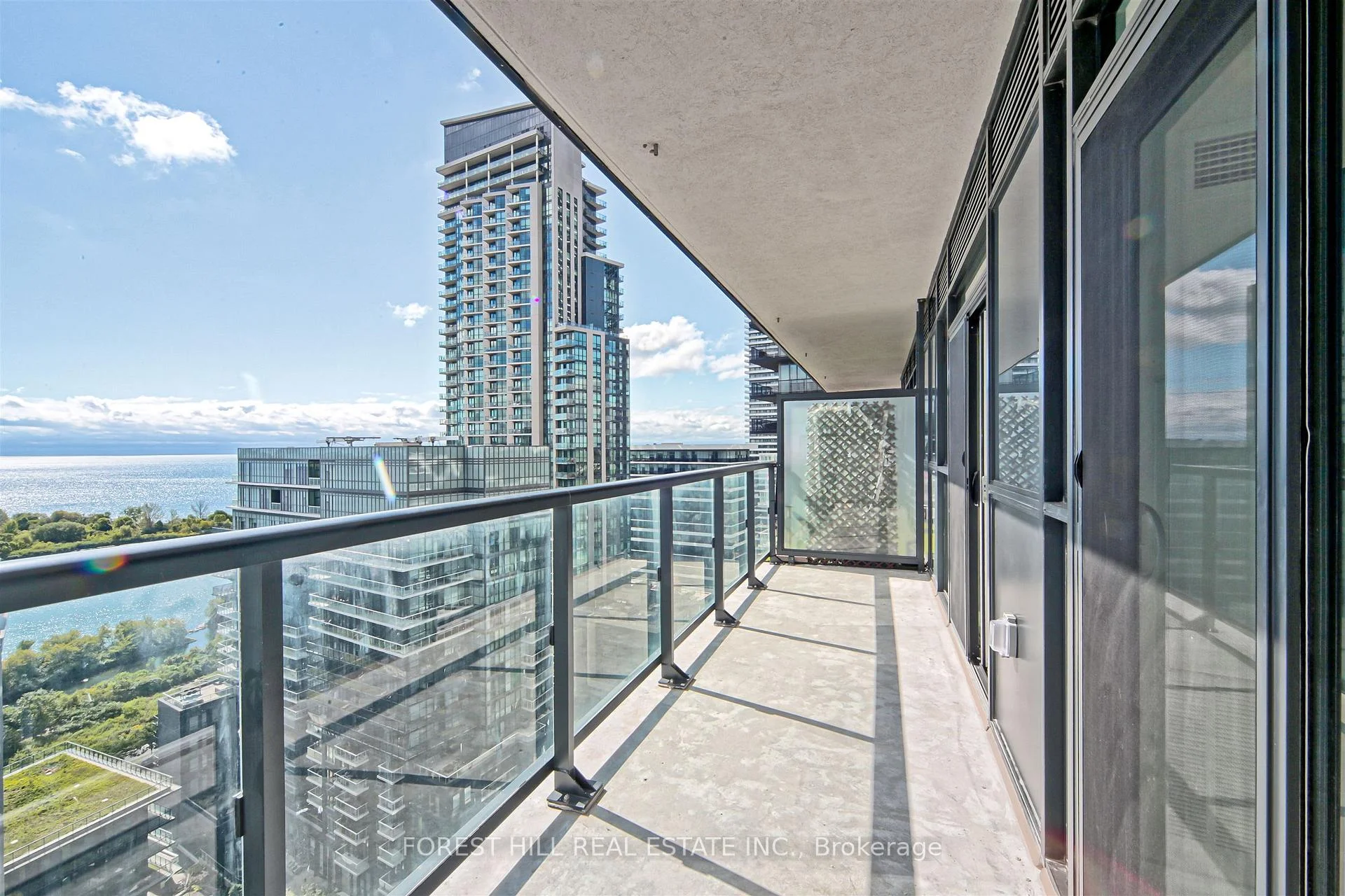 Photo 34 of Unit 2009, 38 Annie Craig Drive, Etobicoke, Mimico — HOMEH