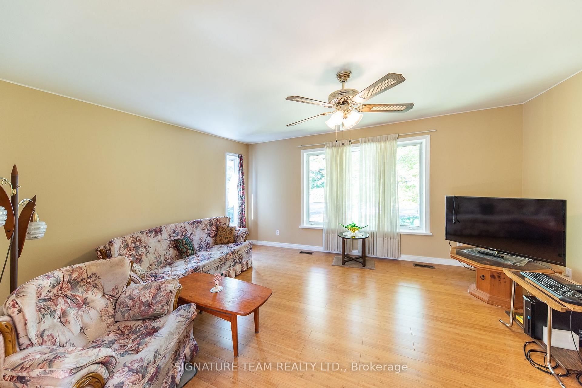 Photo 14 of 583 Achray Road, Laurentian Valley, Laurentian Valley — HOMEH