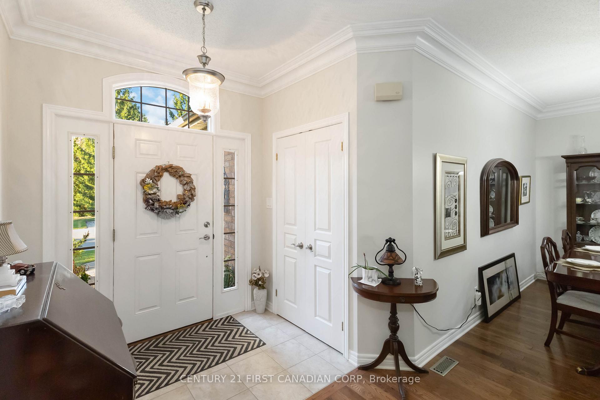 Photo 4 of Unit 4, 140 McGarrell Drive, London, North R — HOMEH