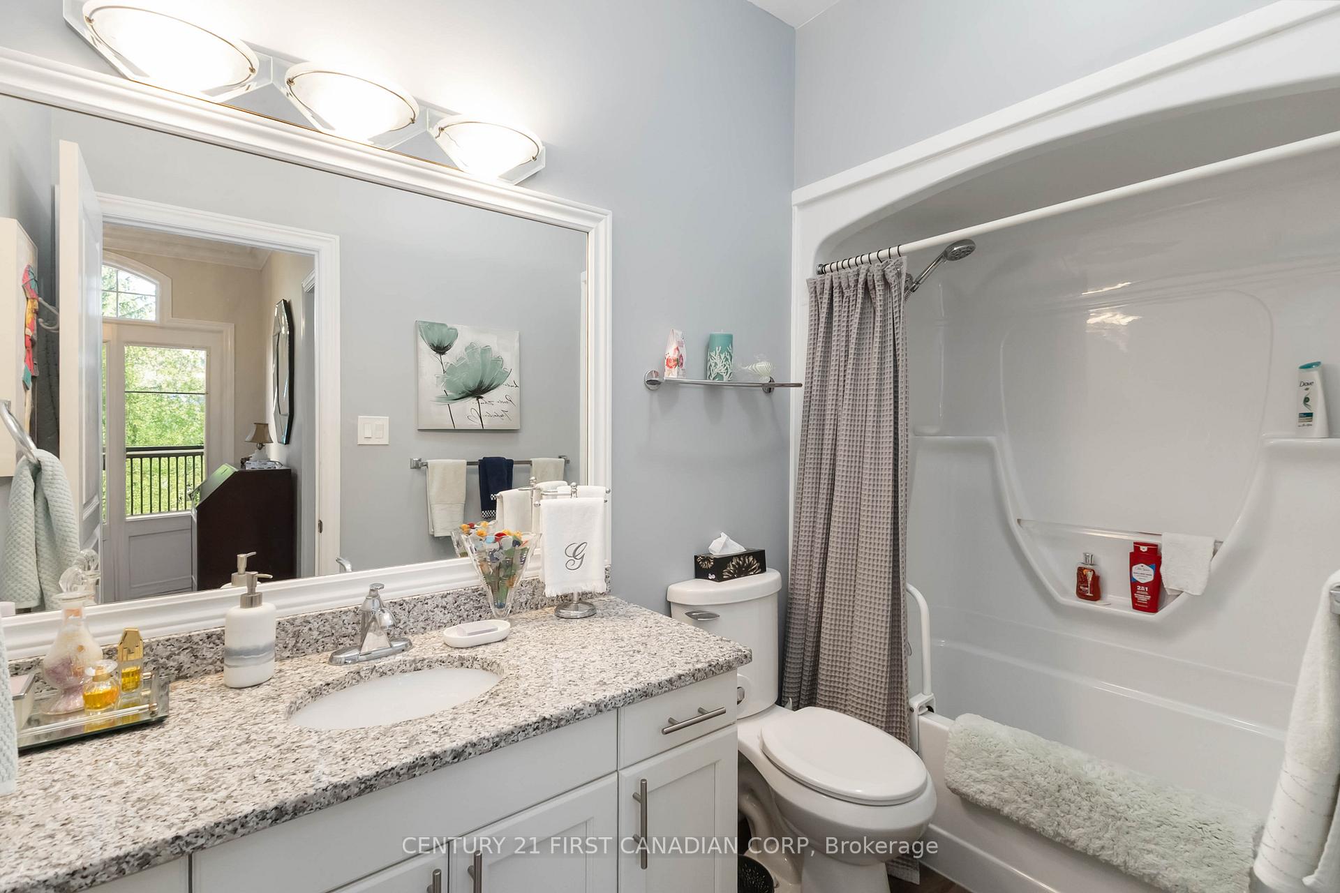 Photo 7 of Unit 4, 140 McGarrell Drive, London, North R — HOMEH