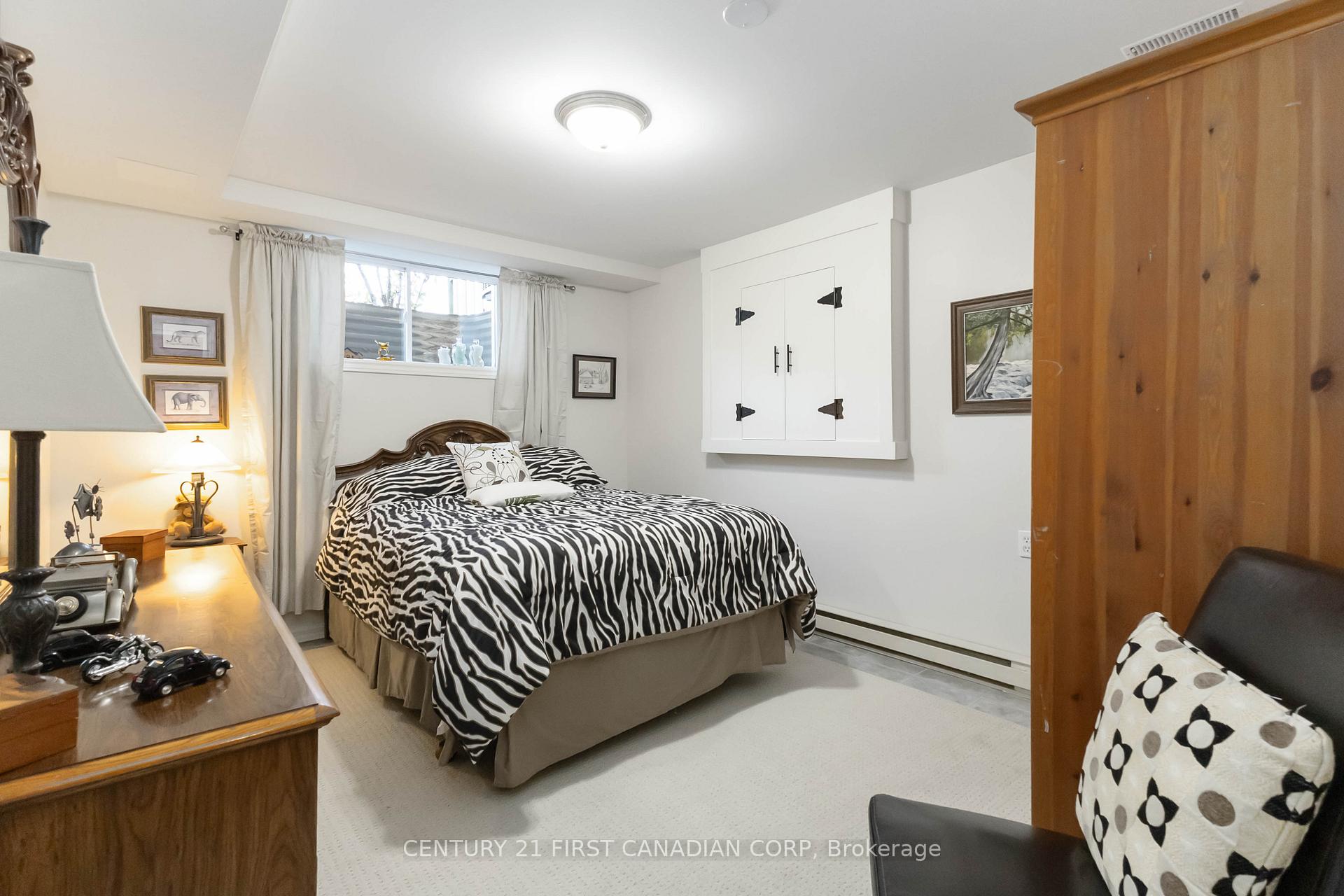 Photo 22 of Unit 4, 140 McGarrell Drive, London, North R — HOMEH