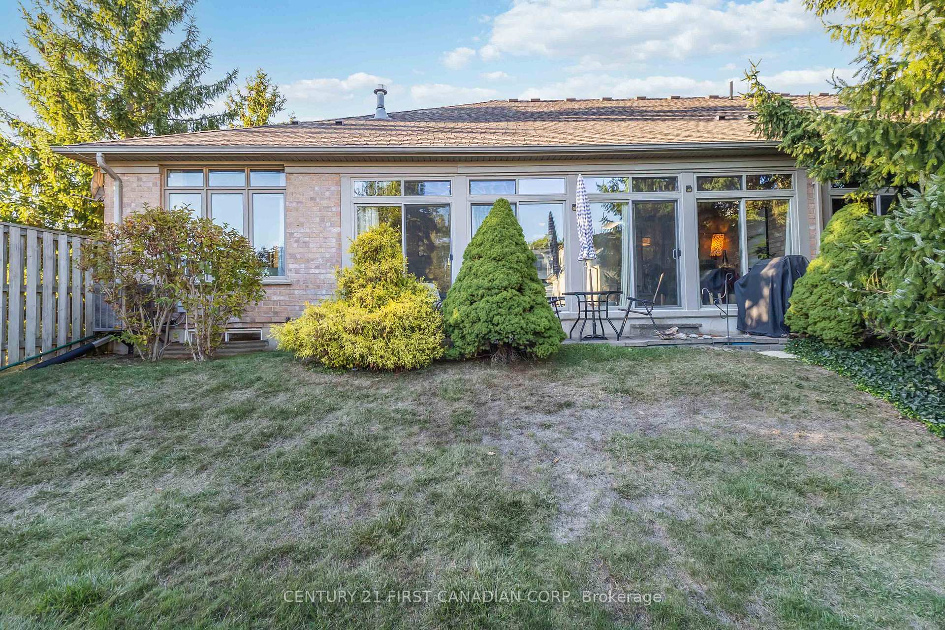 Photo 28 of Unit 4, 140 McGarrell Drive, London, North R — HOMEH