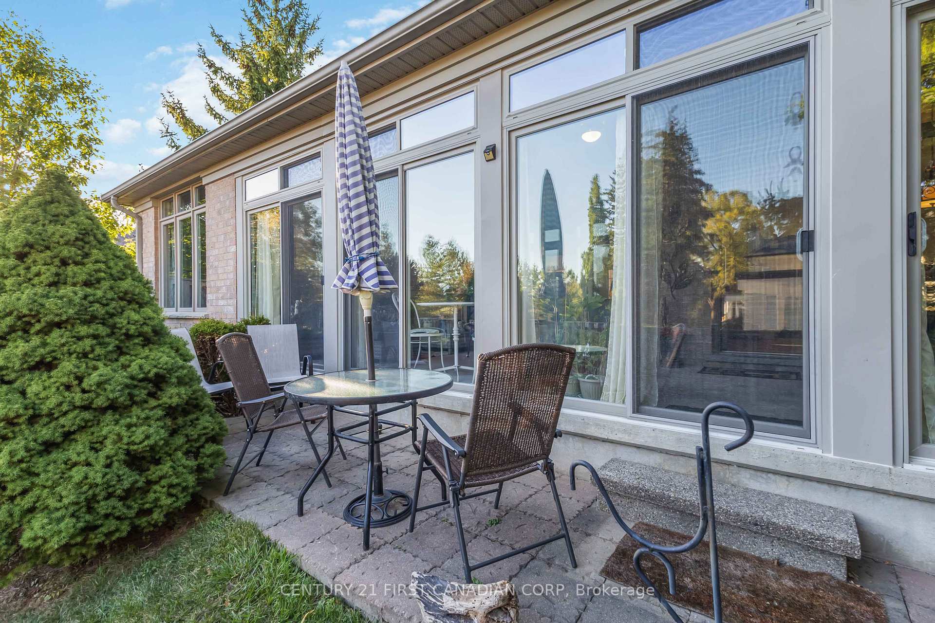 Photo 30 of Unit 4, 140 McGarrell Drive, London, North R — HOMEH