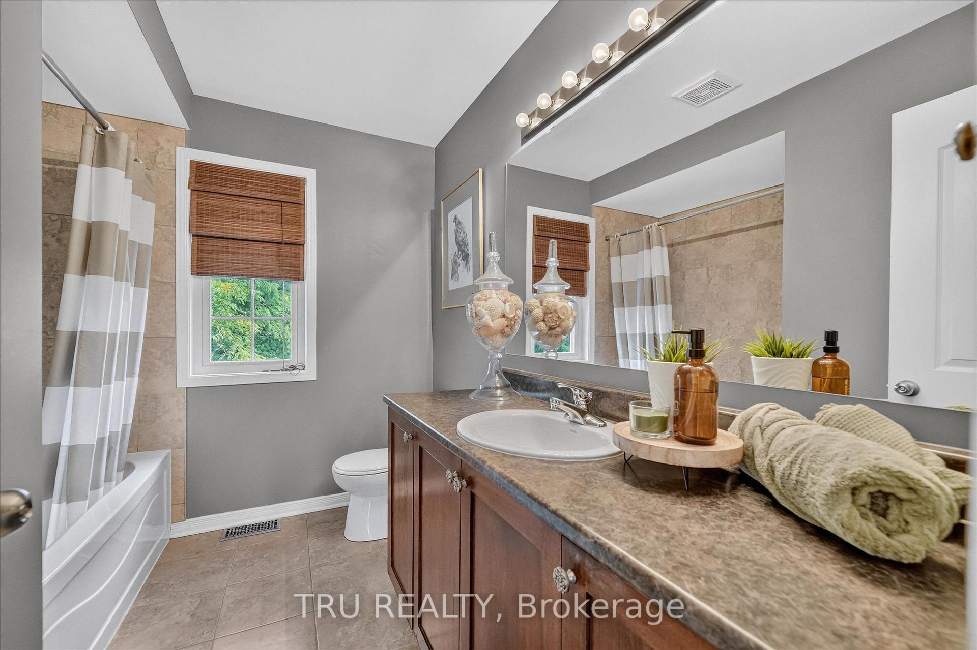 Photo 40 of 325 Upcountry Drive E, Ottawa, Stittsville (South) — HOMEH