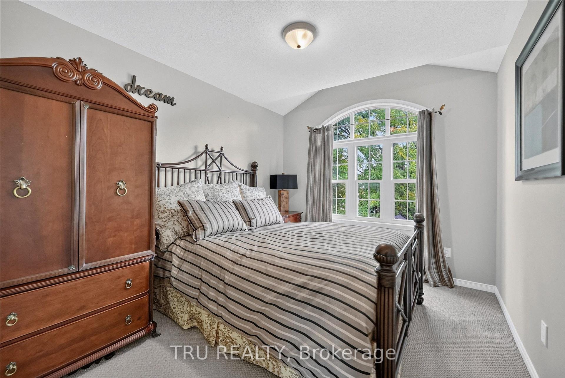 Photo 41 of 325 Upcountry Drive E, Ottawa, Stittsville (South) — HOMEH