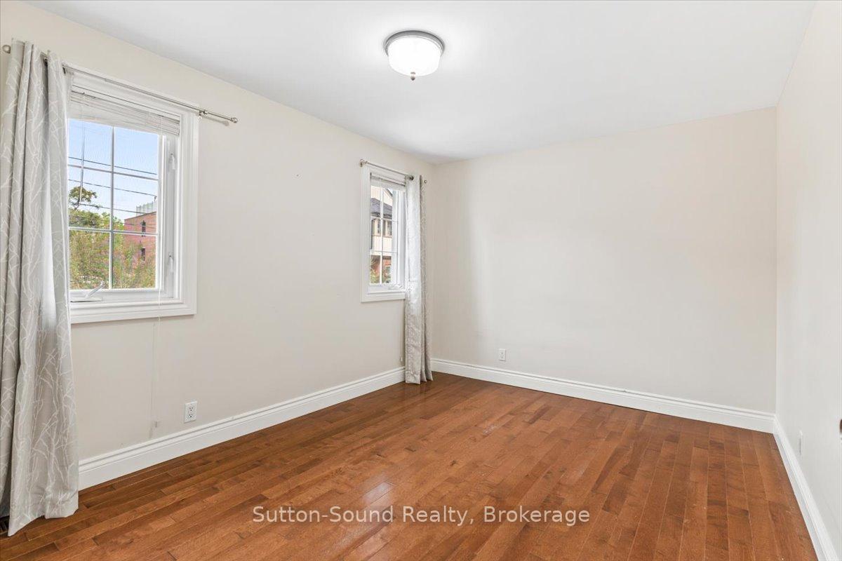 Photo 14 of 885 2nd Avenue W, Owen Sound — HOMEH
