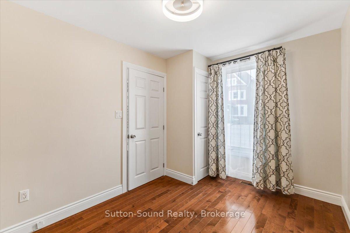 Photo 18 of 885 2nd Avenue W, Owen Sound — HOMEH