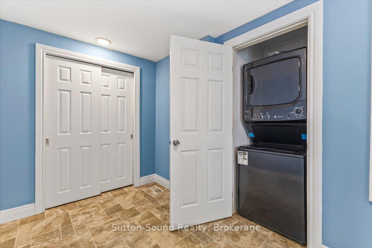 Photo 21 of 885 2nd Avenue W, Owen Sound — HOMEH
