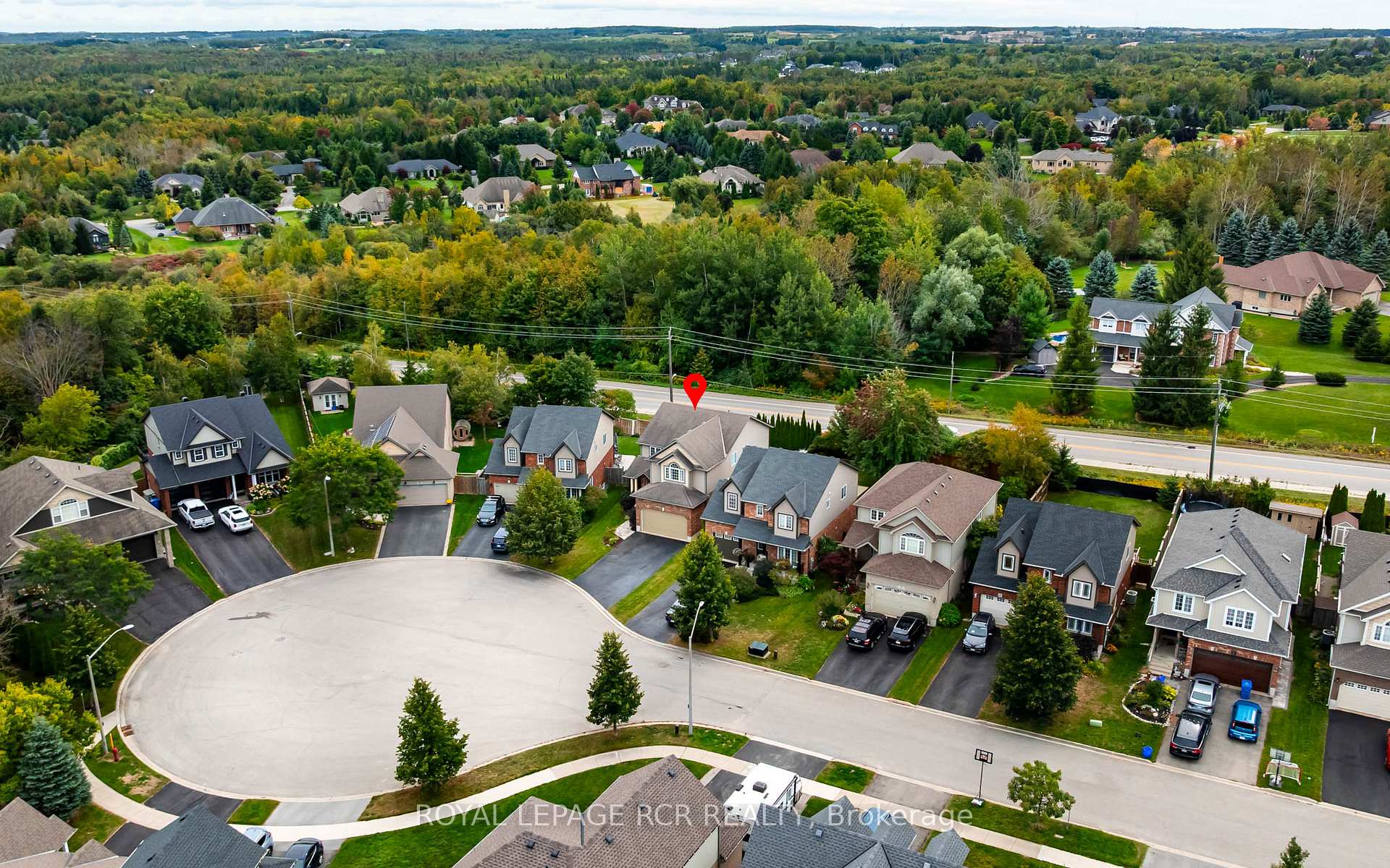 Photo 20 of 12 Maude Court, Orangeville — HOMEH
