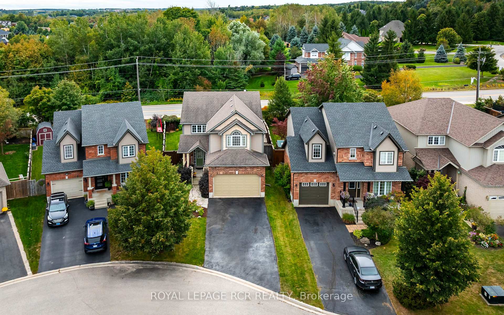 Photo 22 of 12 Maude Court, Orangeville — HOMEH