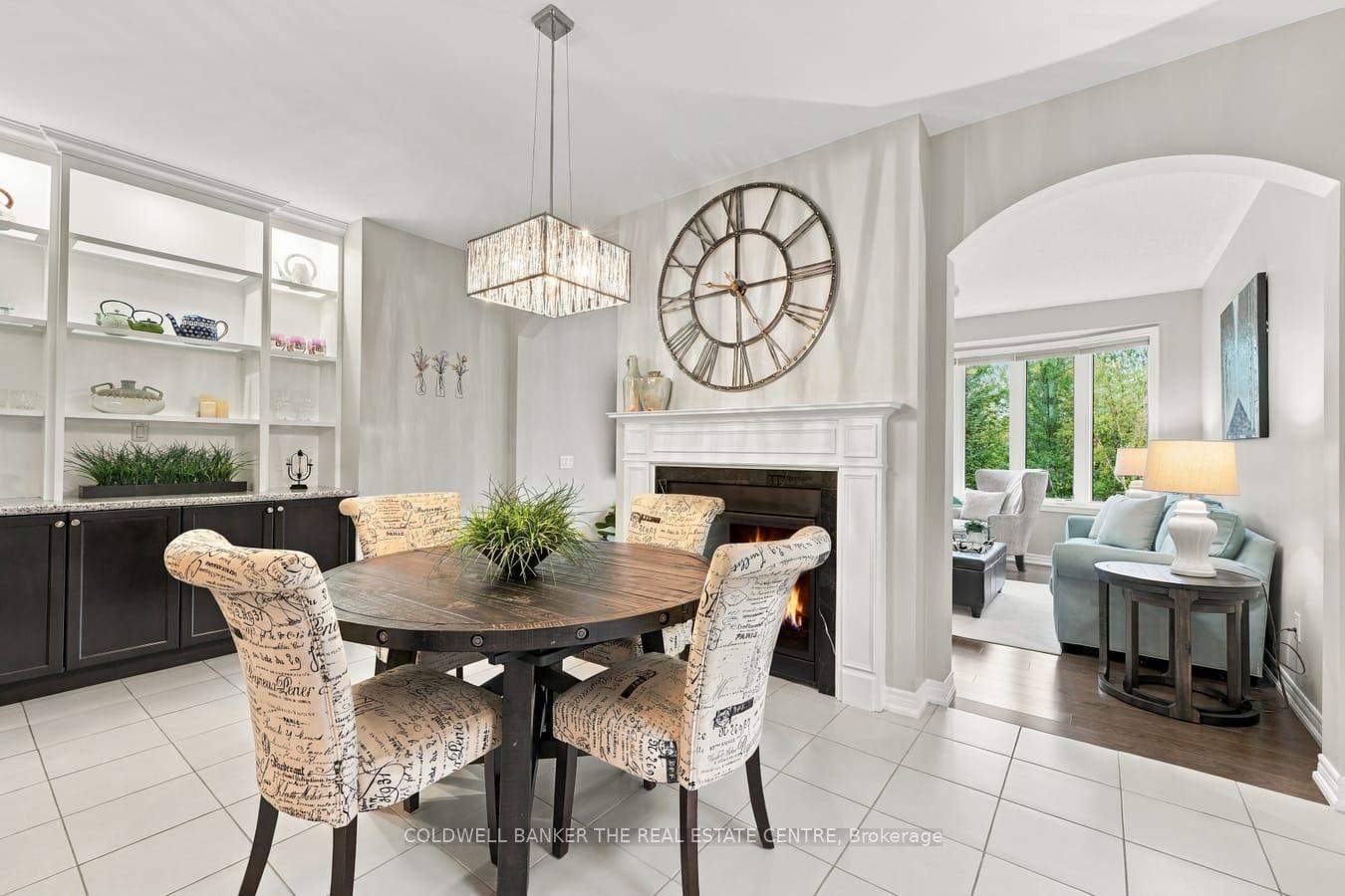 Photo 11 of 25 Manor Forest Road, East Gwillimbury, Mt Albert — HOMEH