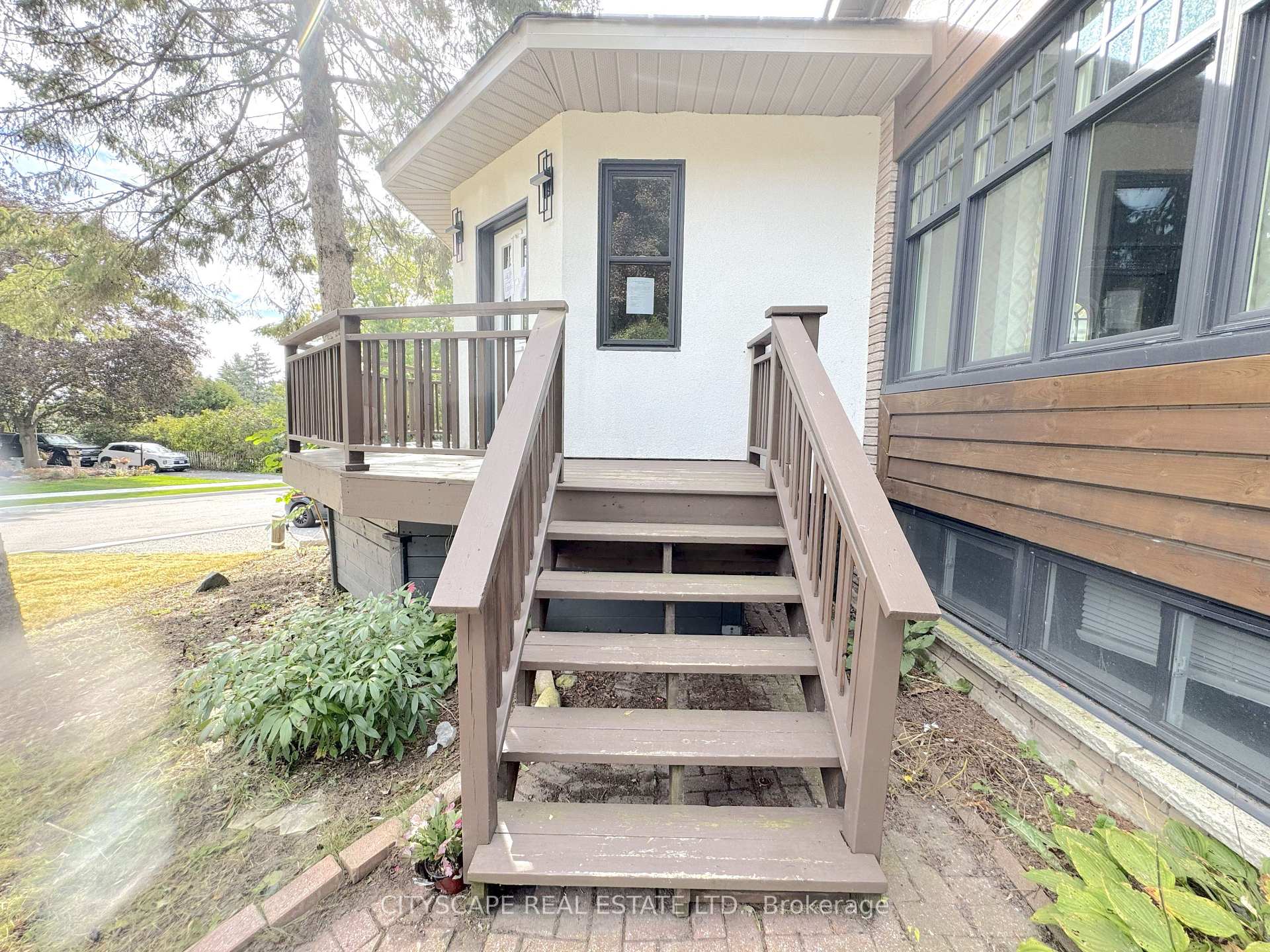 Photo 5 of 60 Hillview Drive, Newmarket, Bristol-London — HOMEH