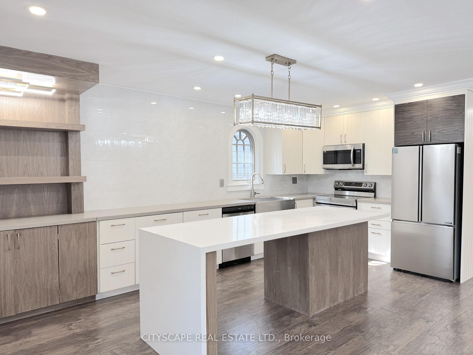 Photo 10 of 60 Hillview Drive, Newmarket, Bristol-London — HOMEH