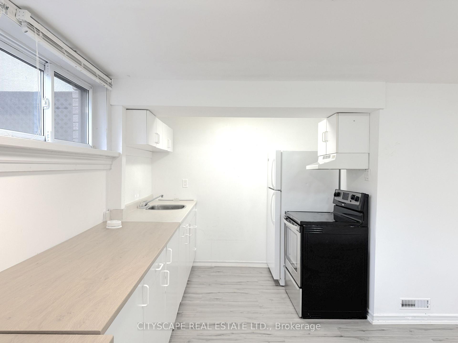 Photo 28 of 60 Hillview Drive, Newmarket, Bristol-London — HOMEH