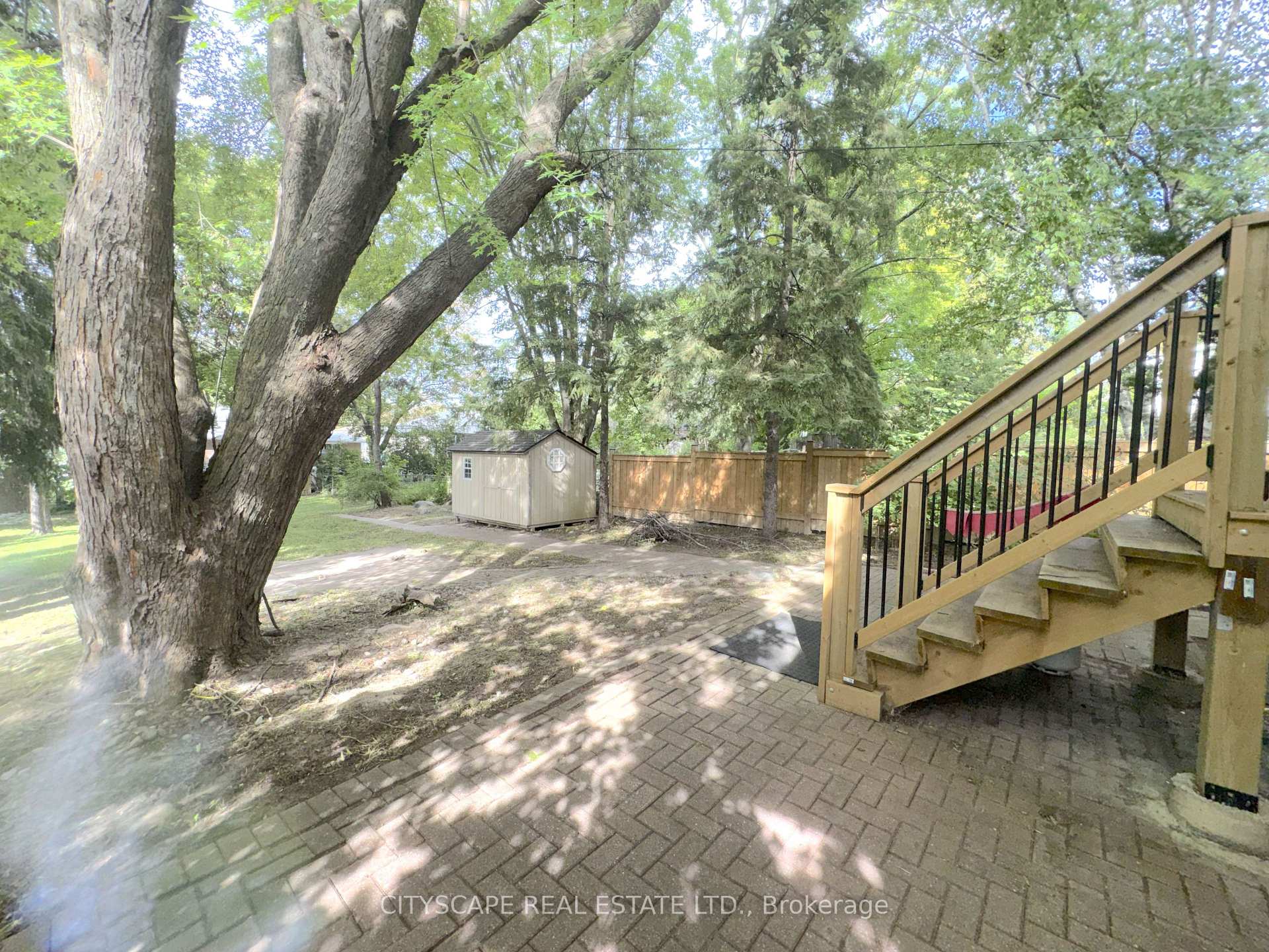 Photo 40 of 60 Hillview Drive, Newmarket, Bristol-London — HOMEH