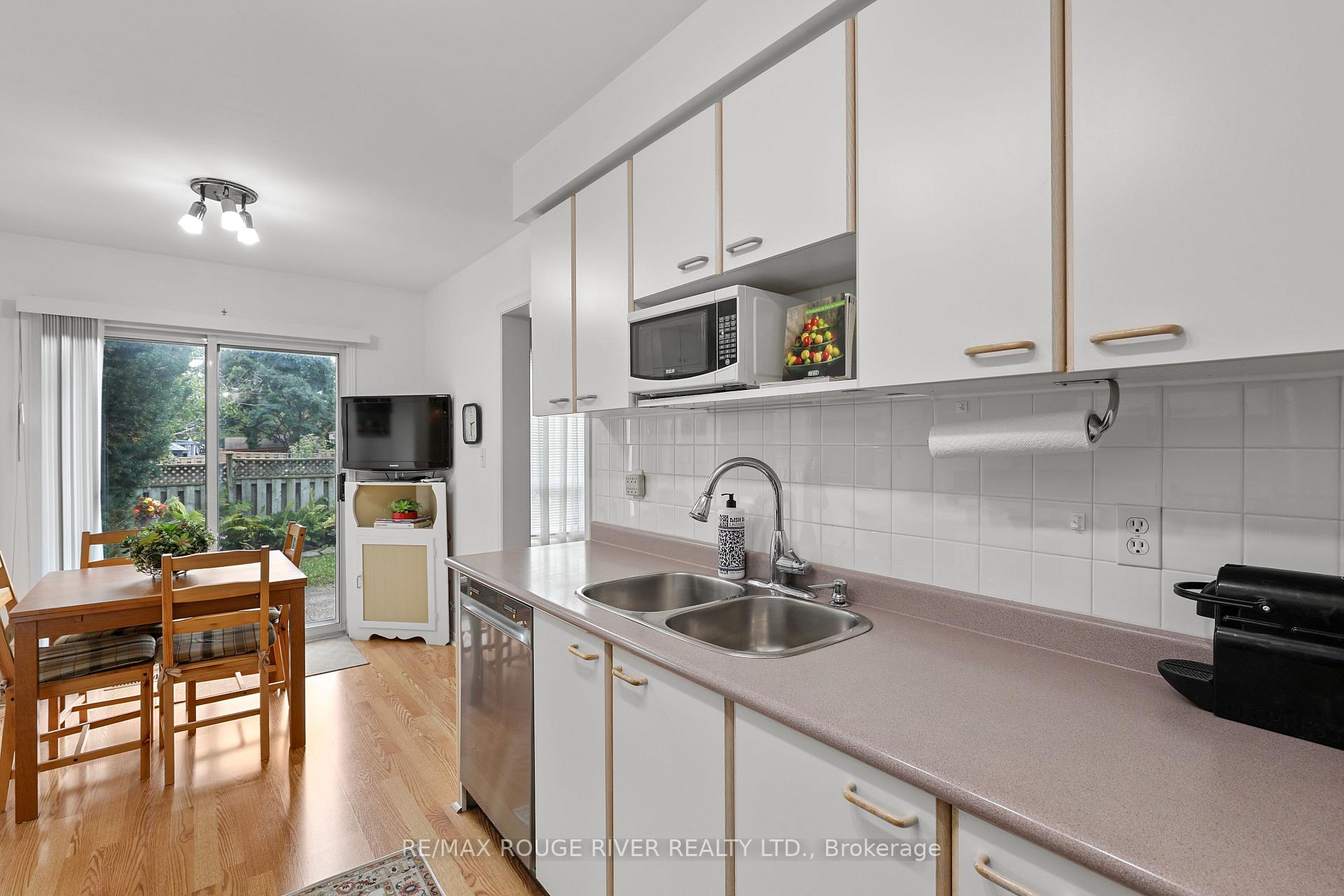 Photo 19 of 1543 Otonabee Drive, Pickering, Amberlea — HOMEH