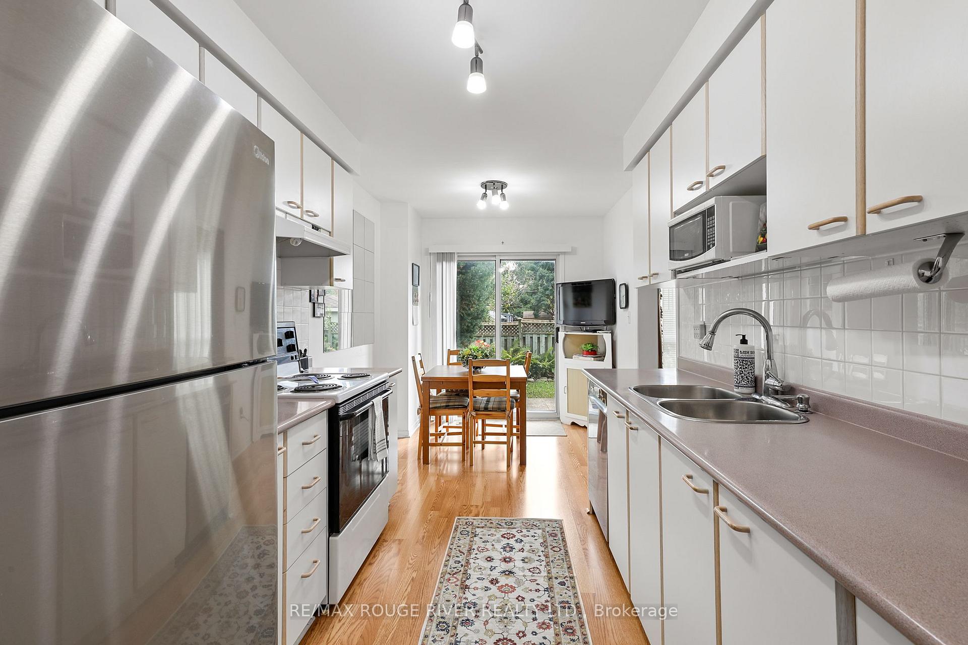 Photo 20 of 1543 Otonabee Drive, Pickering, Amberlea — HOMEH