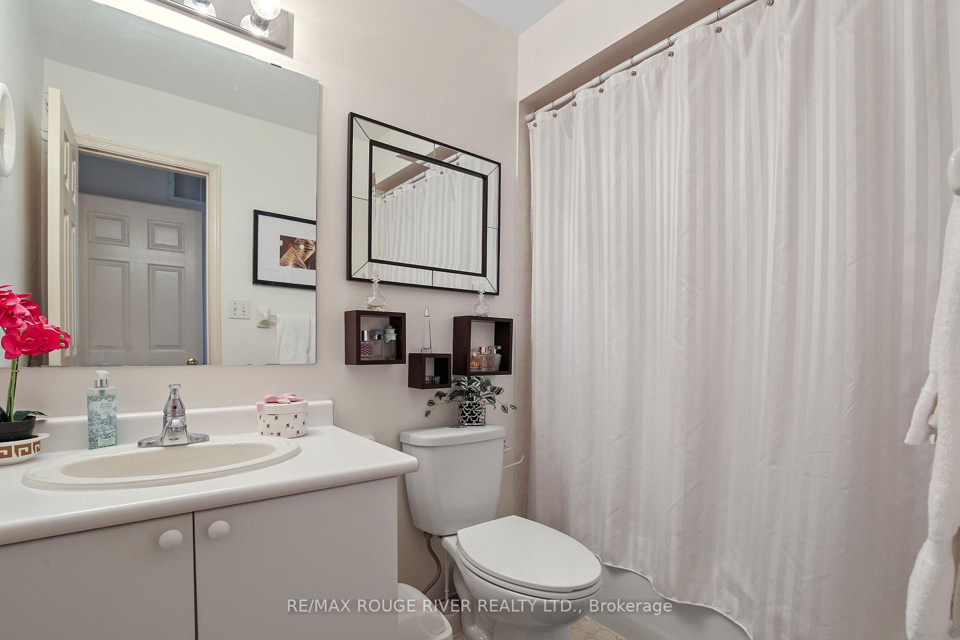 Photo 27 of 1543 Otonabee Drive, Pickering, Amberlea — HOMEH