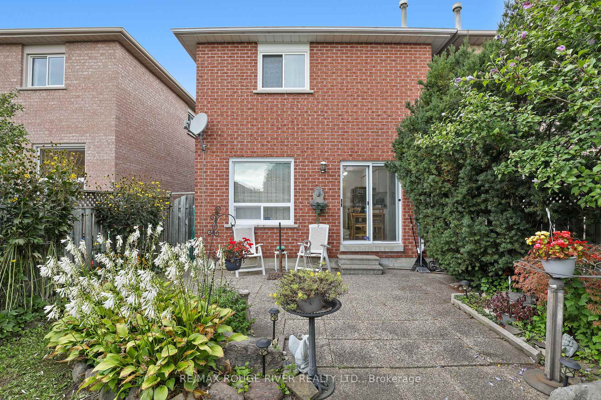 Photo 37 of 1543 Otonabee Drive, Pickering, Amberlea — HOMEH