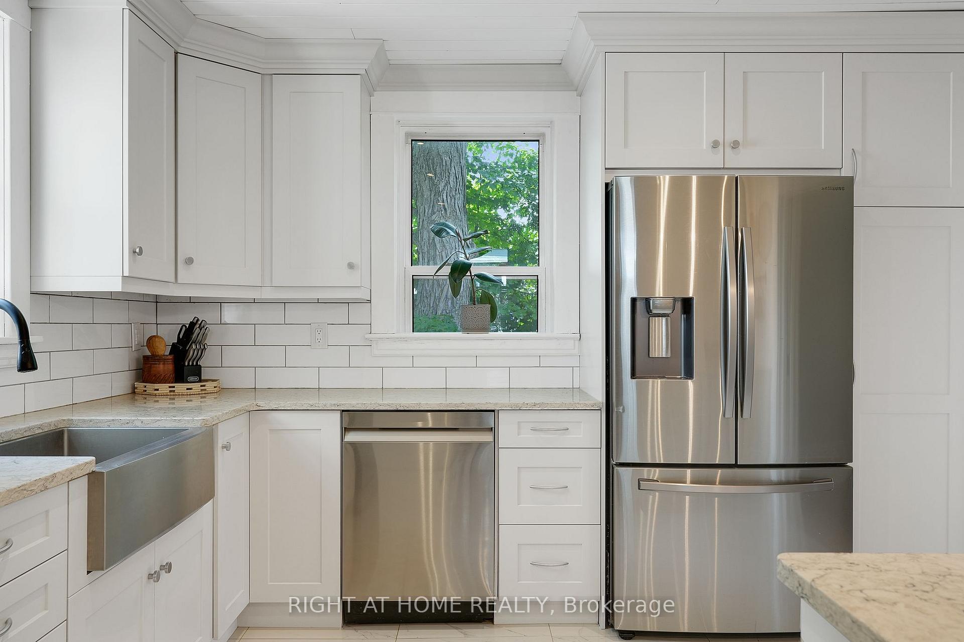 Photo 9 of 123 John Street, Kawartha Lakes, Woodville — HOMEH
