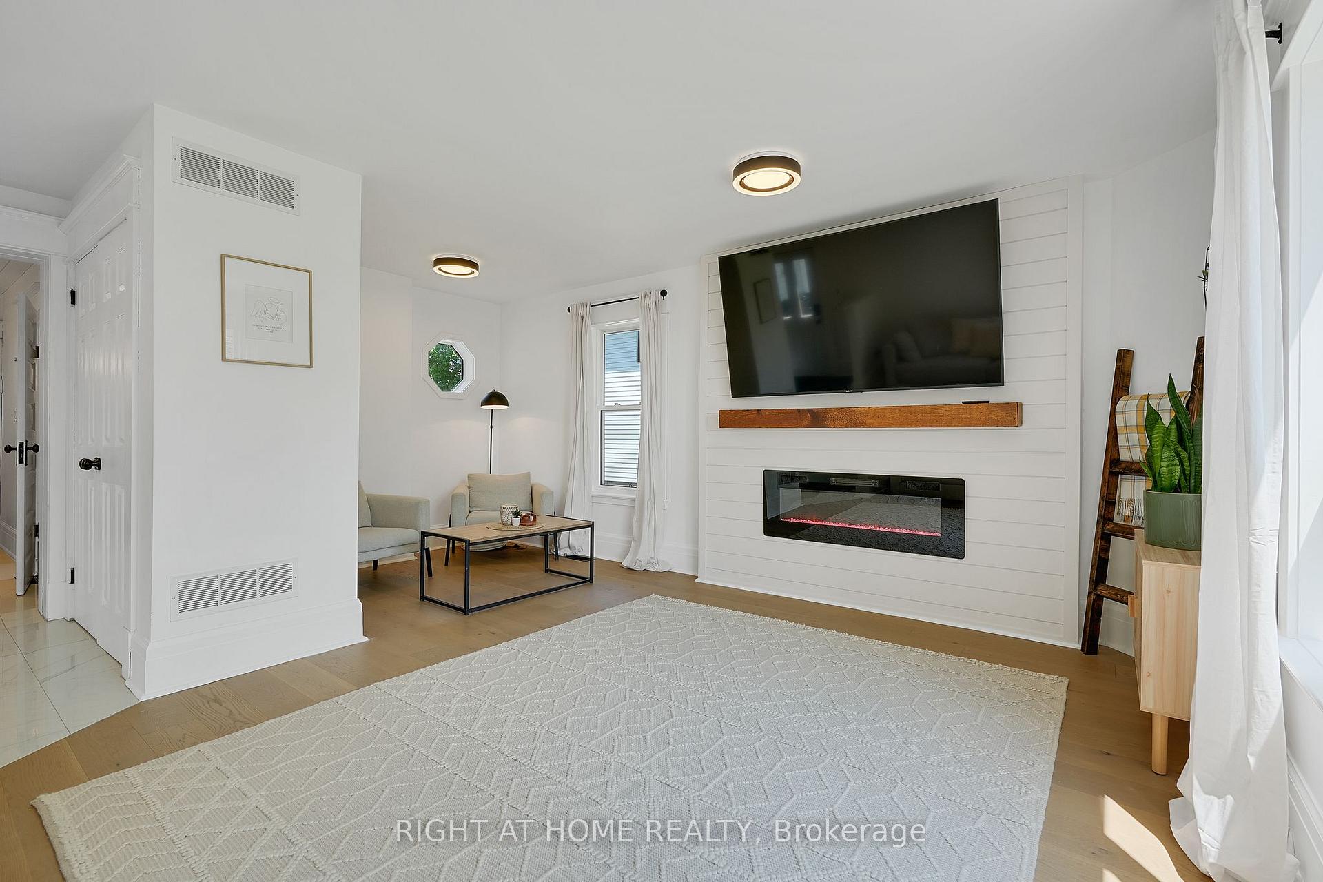 Photo 16 of 123 John Street, Kawartha Lakes, Woodville — HOMEH