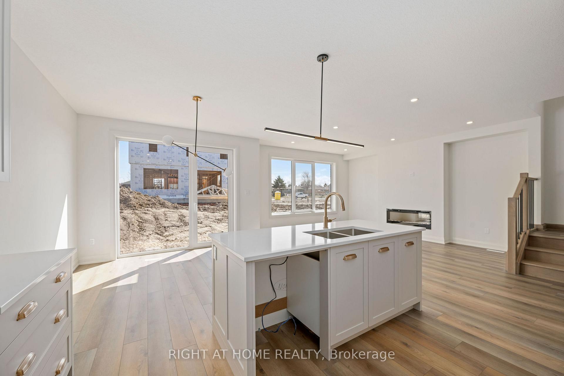 Photo 9 of 43 Lucas Road, St. Thomas — HOMEH